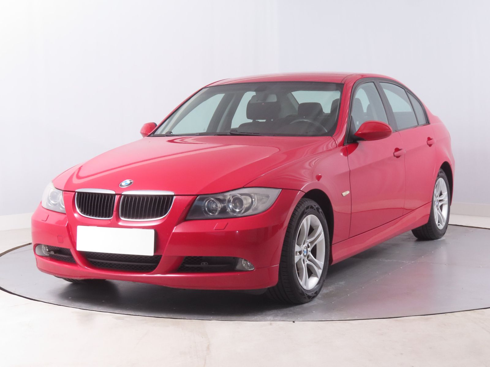 BMW Řada 3, 318 d, Xenony - fotka 3