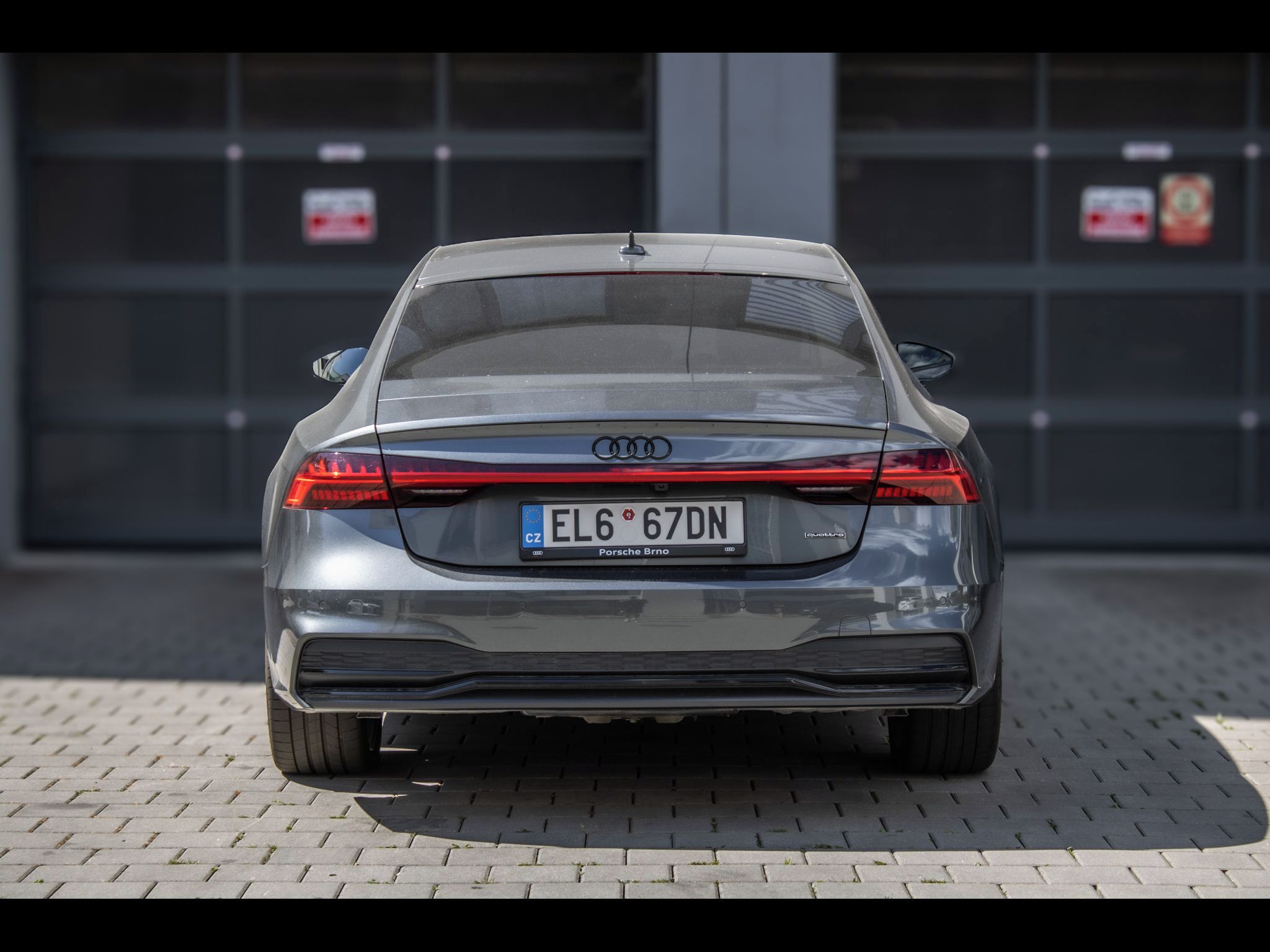 Audi A7, S-Line 50TFSIe 220kW - fotka 5
