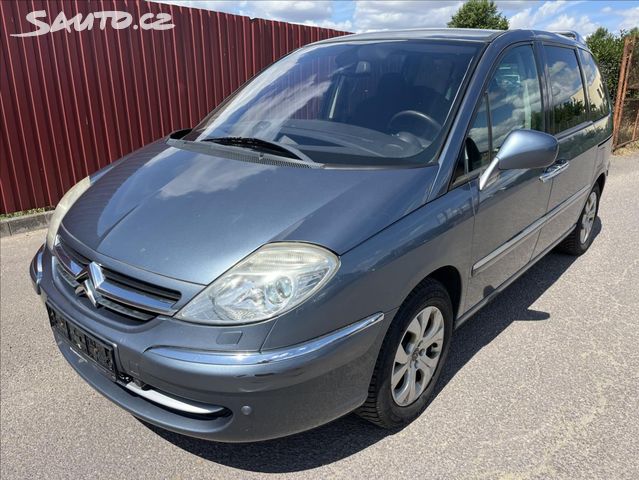 Citroën C8