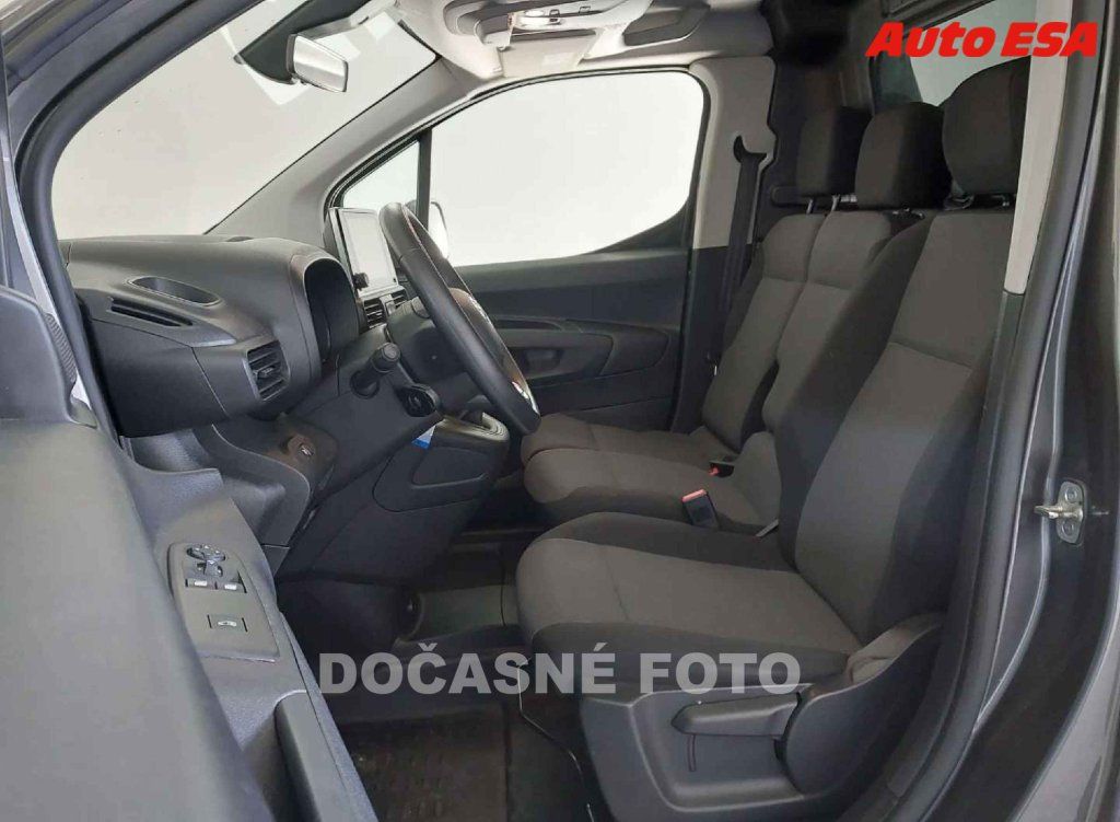 Toyota Proace City, 1.5D-4D,Meister,AC - fotka 6