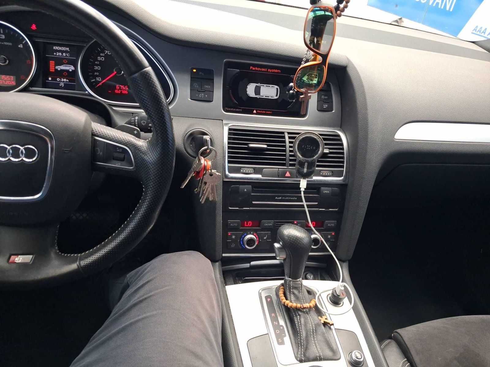 Audi Q7, 3.0 TDI, 4X4, Automat, Kůže - fotka 3