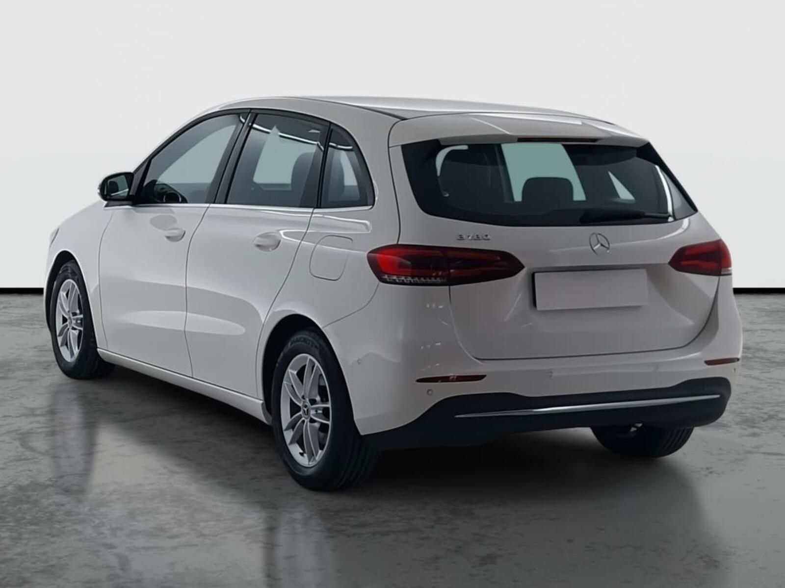 Mercedes-Benz Třídy B, 180, Automat, Kůže, Navi - fotka 4