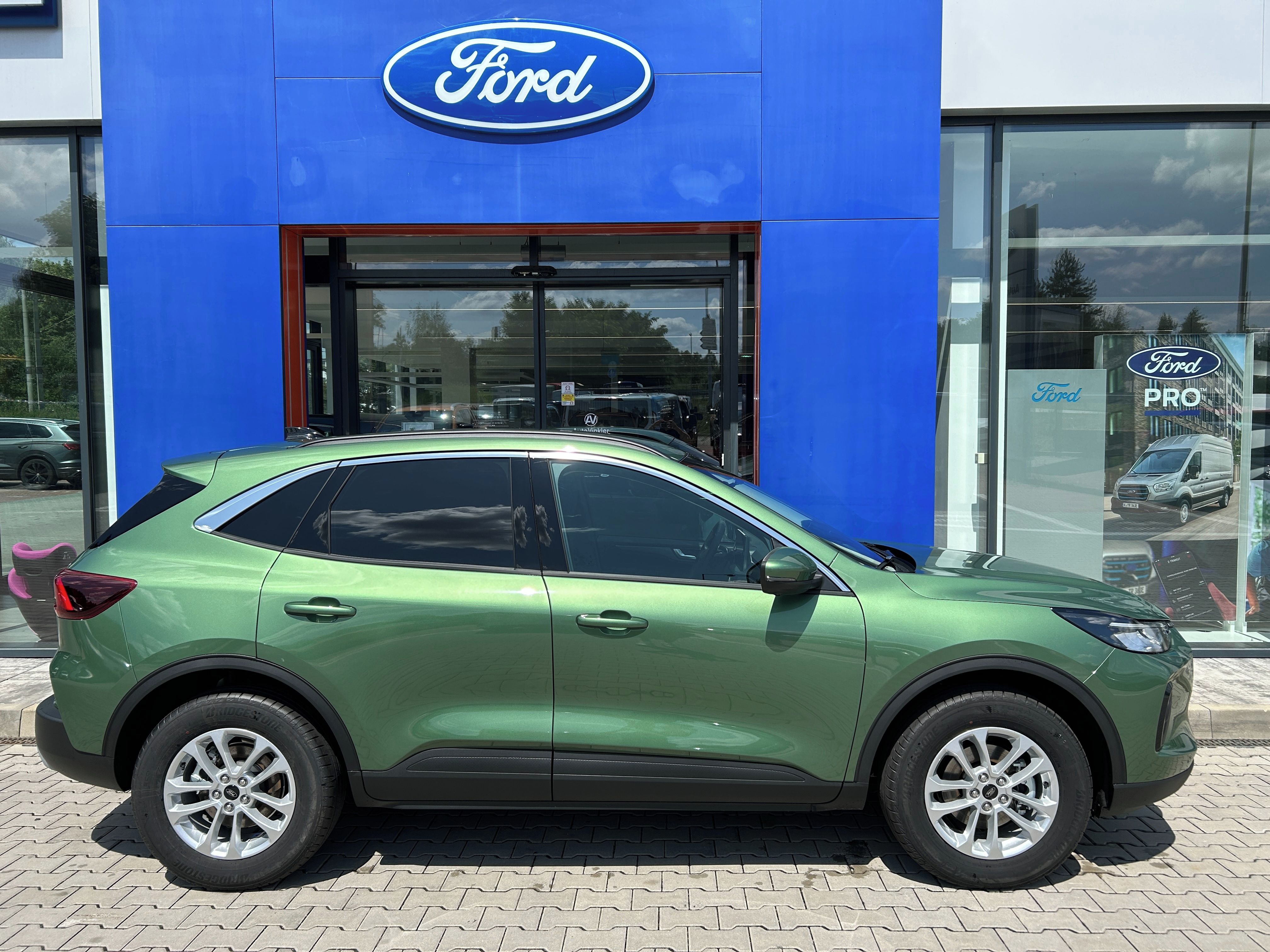 Ford Kuga, Top Edition 2.5 HEV 132 kW - fotka 4