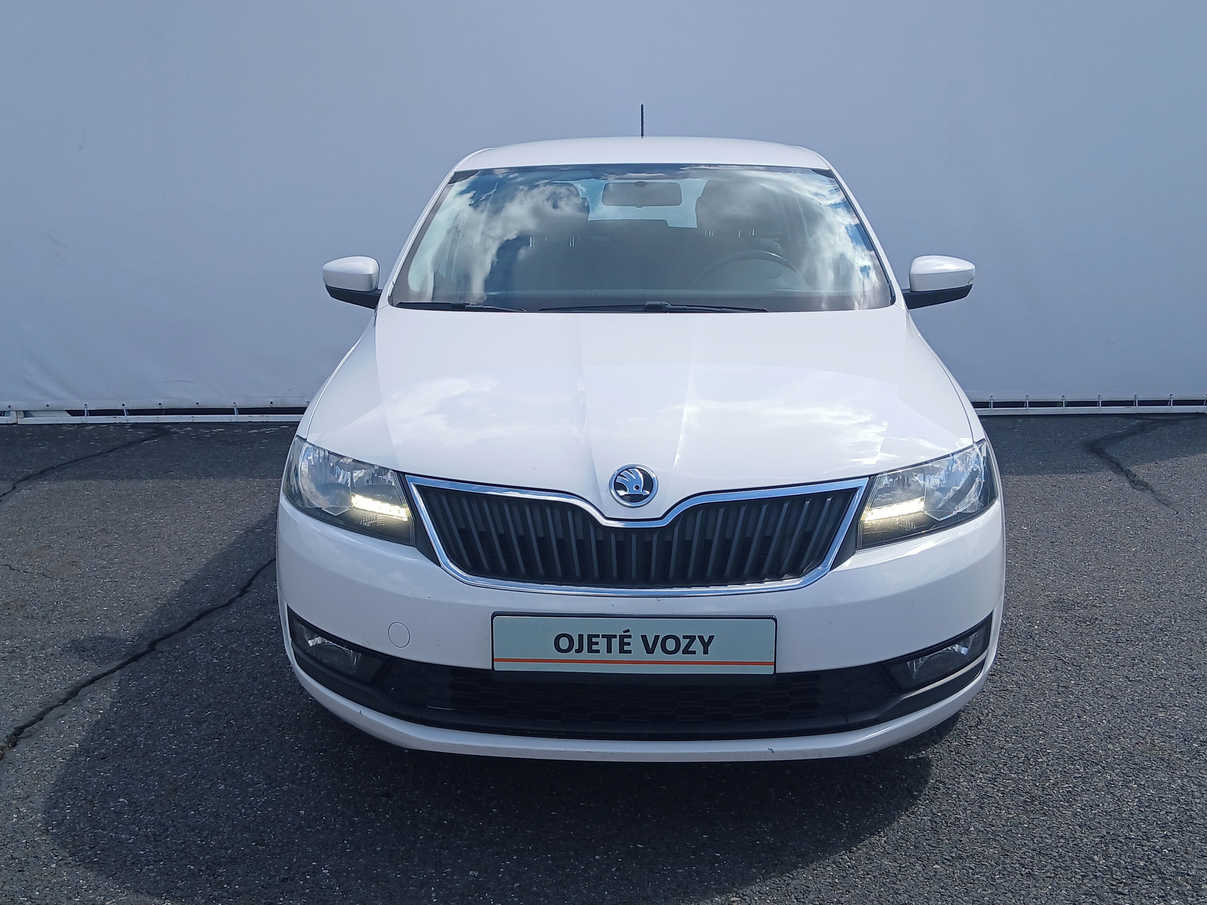 Škoda Rapid, 1.6 TDI 85 KW Ambition - fotka 2