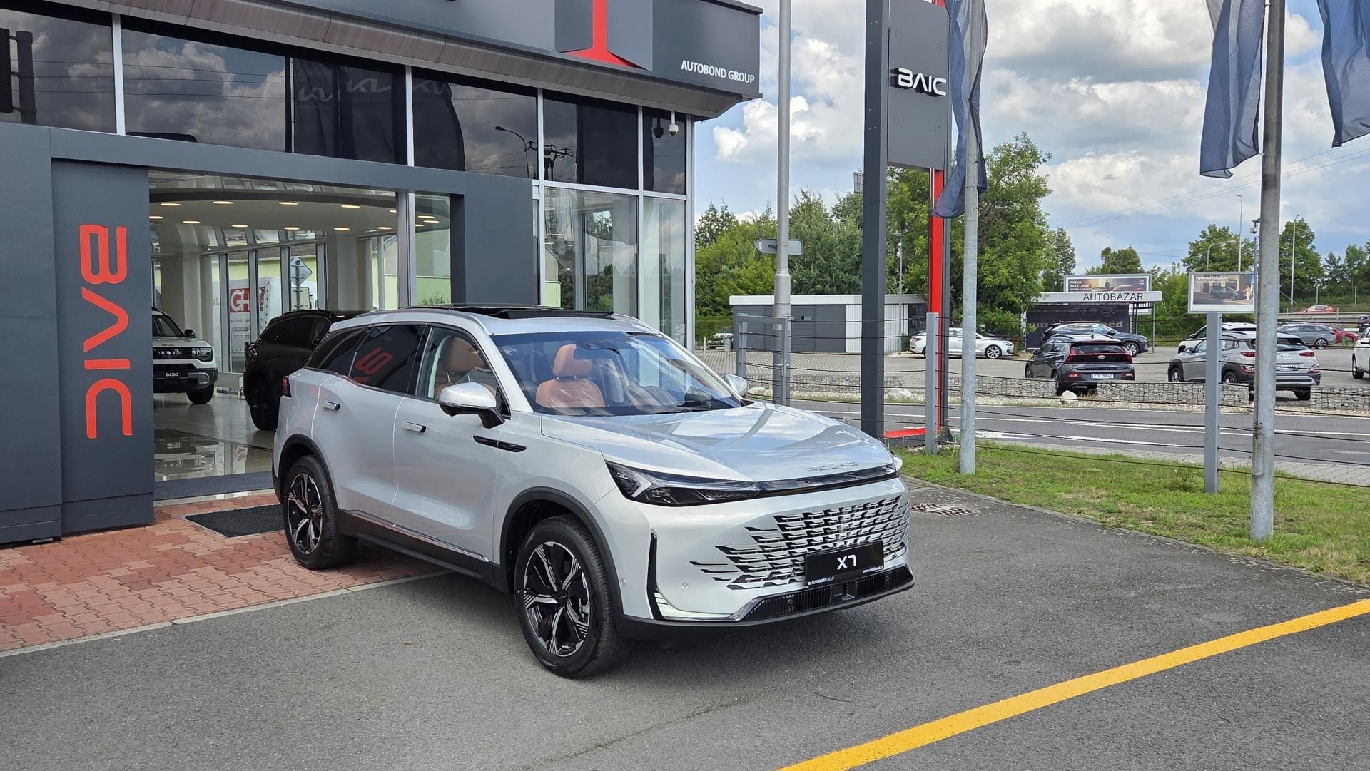 BAIC X7, 1.5T 130kW 7DCT 4x2