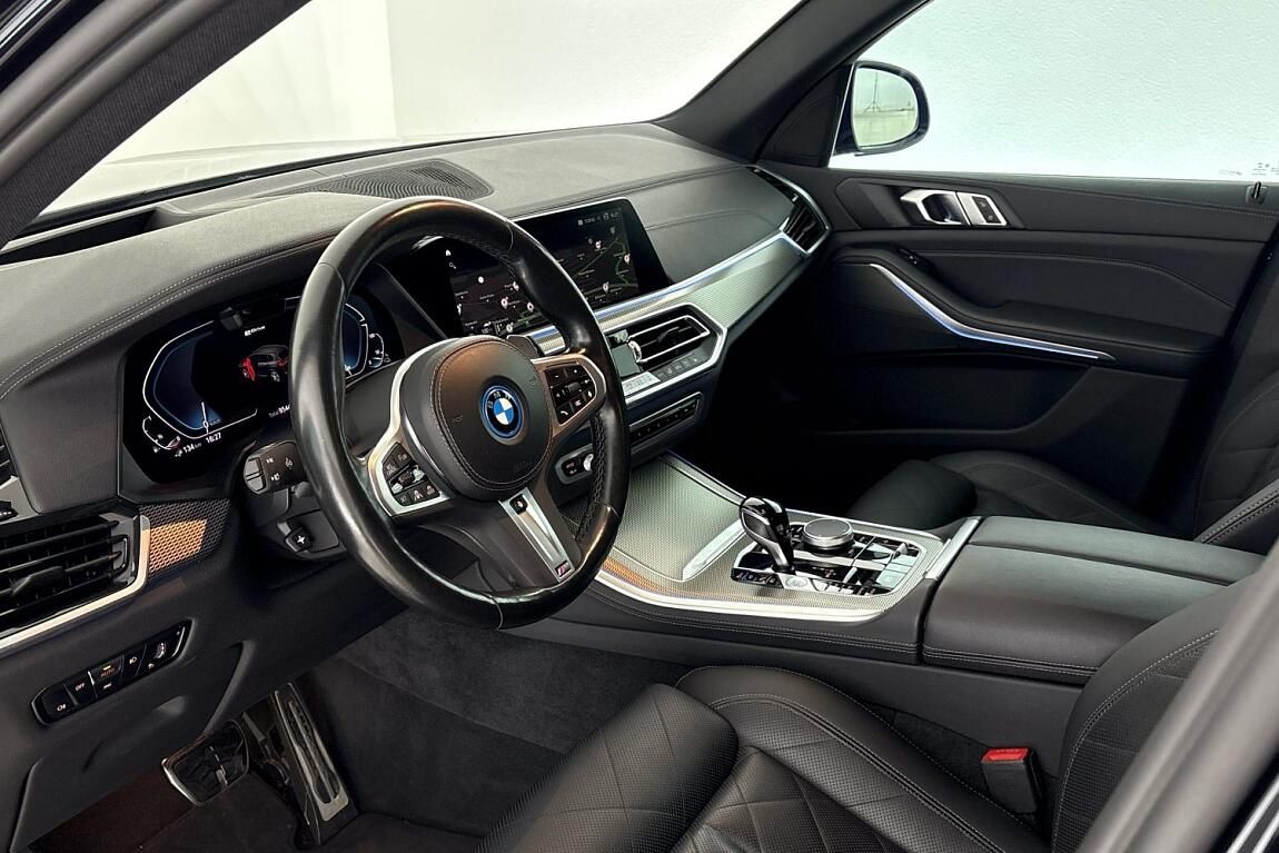 BMW X5, xDrive45e - fotka 6