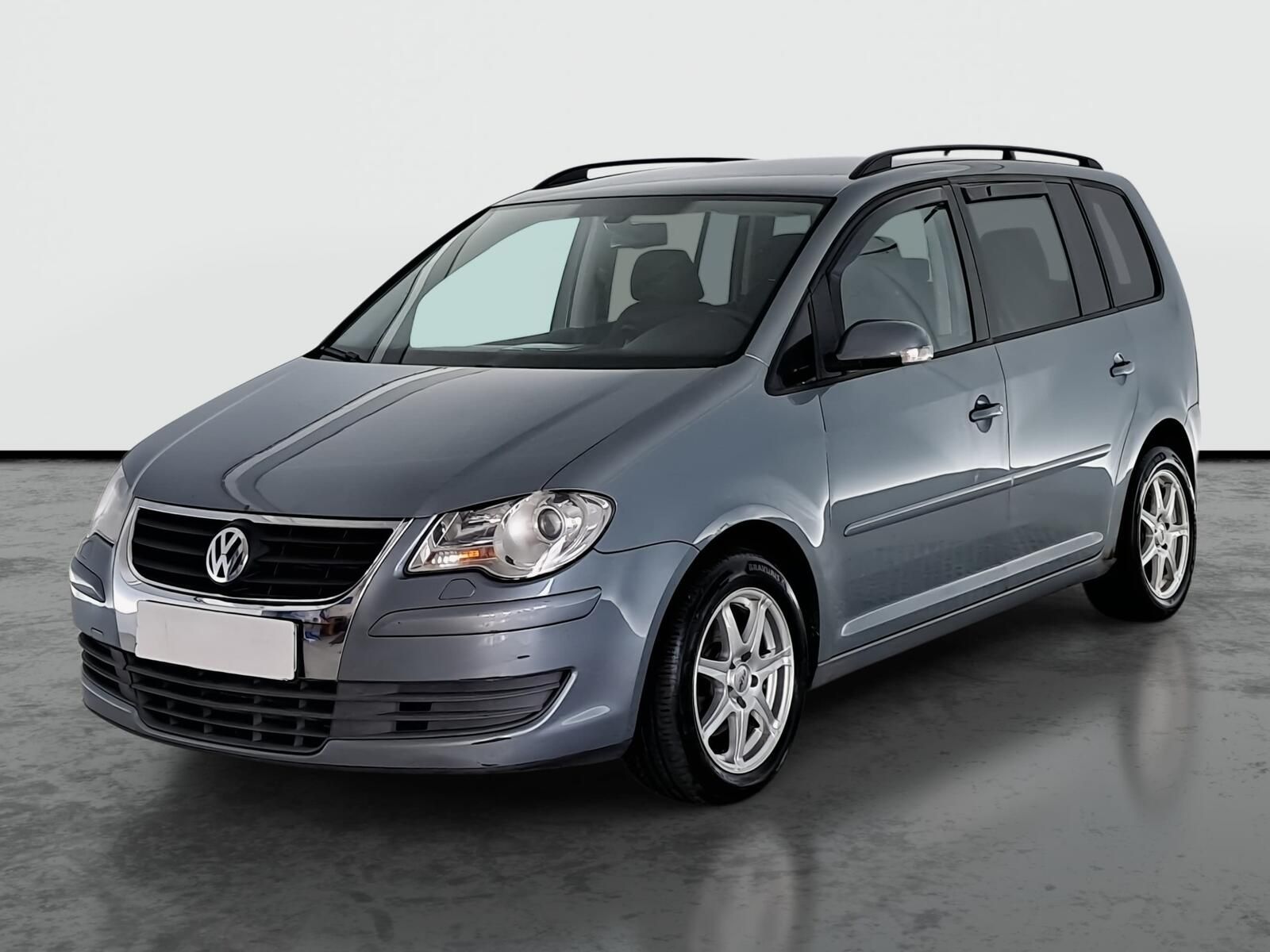 Volkswagen Touran, 2.0 TDI, Comfortline, Automat - fotka 2