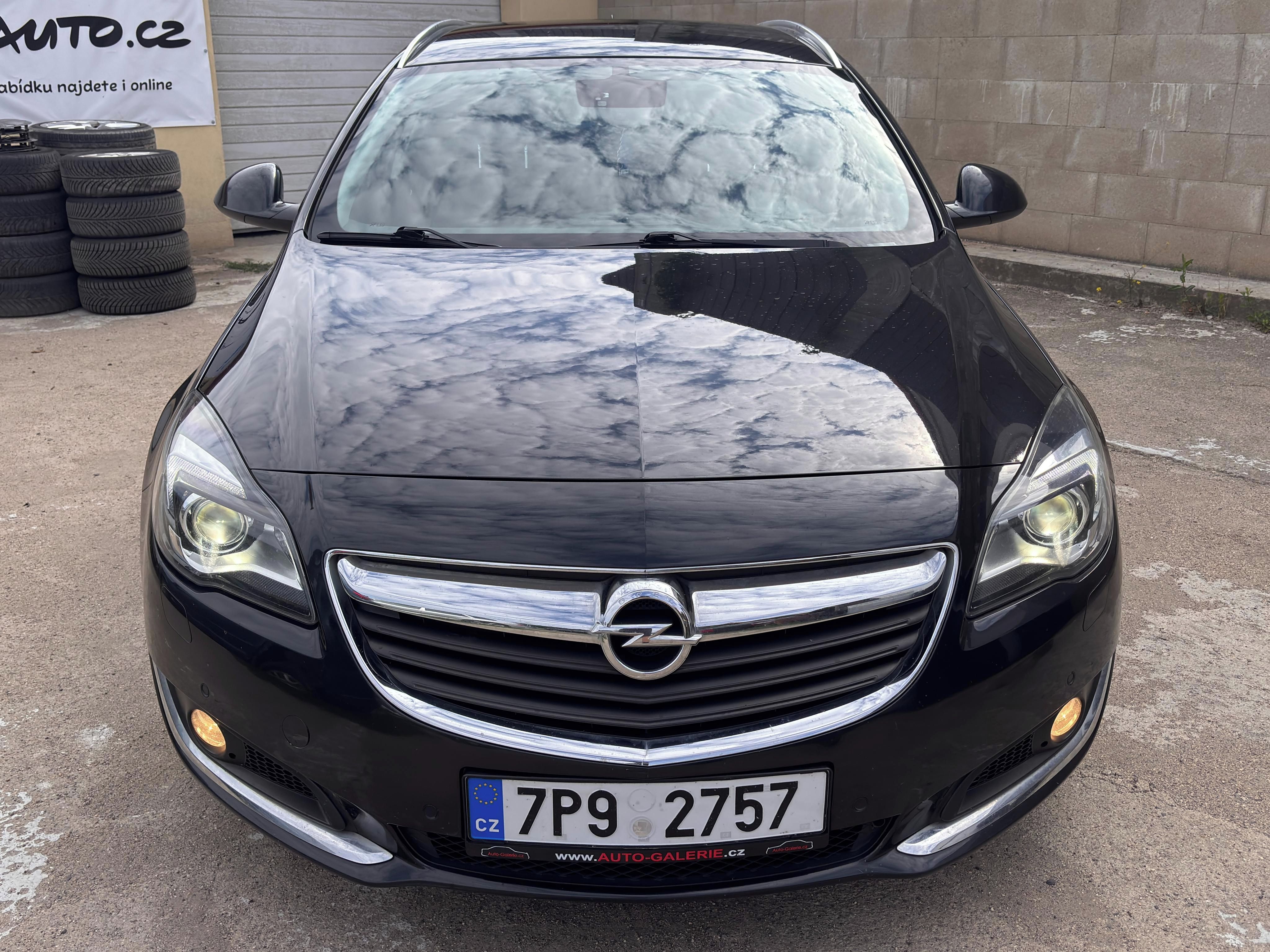 Opel Insignia, 2.0 CDTi 125KW,BOSE,XENON,NAVI - fotka 2