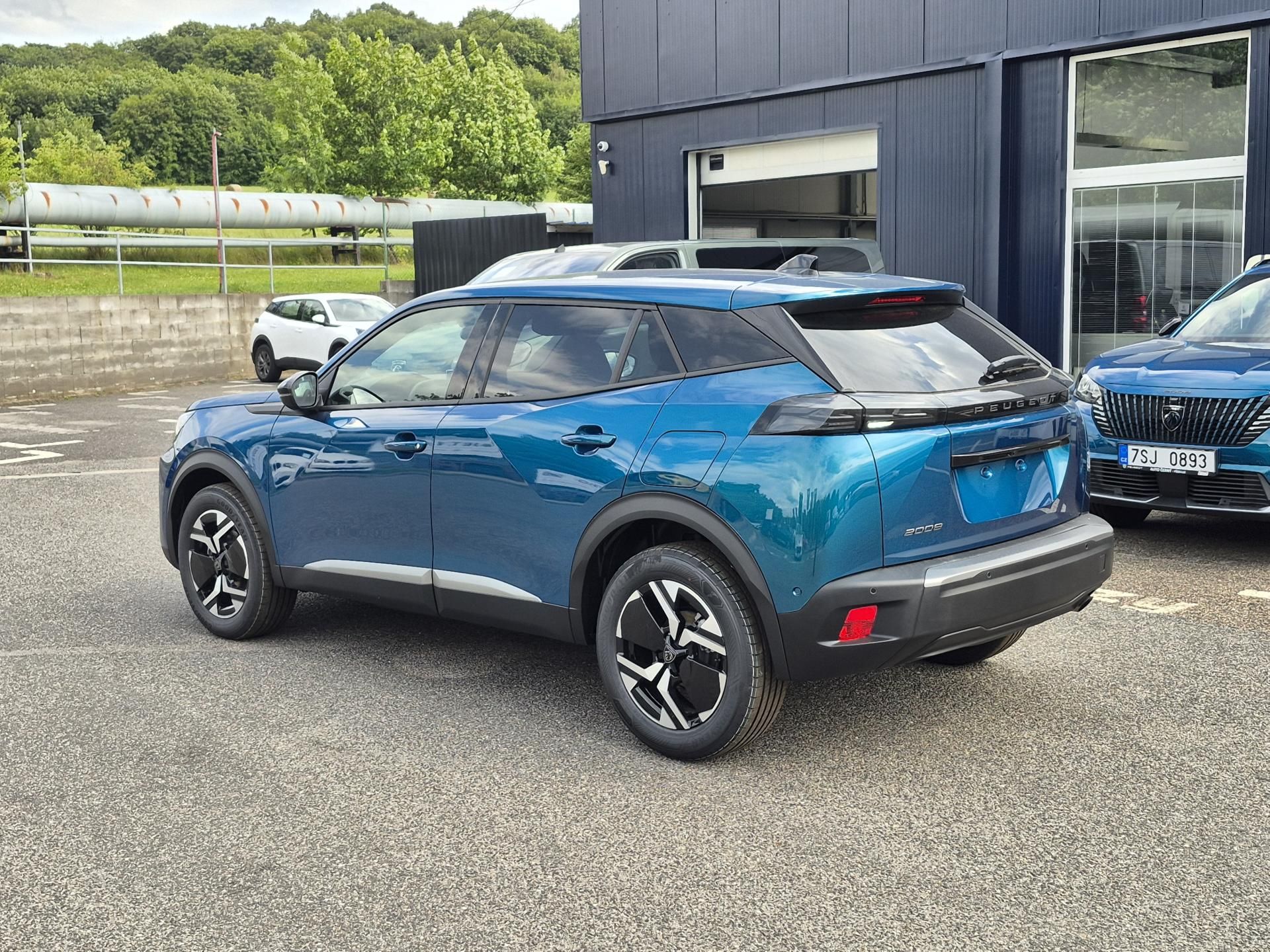 Peugeot 2008, ALLURE Turbo 100 MAN6 - fotka 3