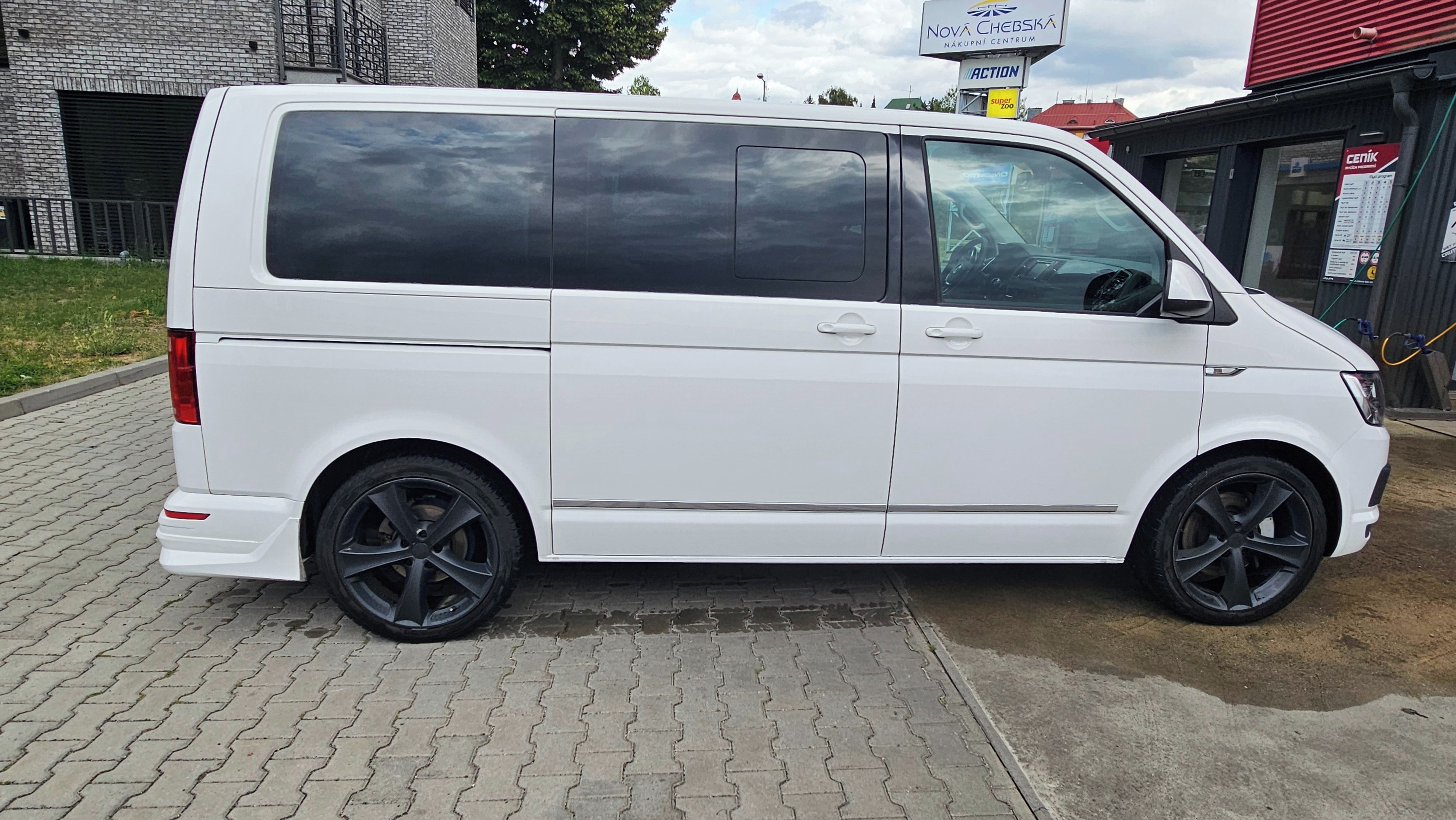 Volkswagen Multivan, 2,0TDI,150KW, 4MOTION, DSG - fotka 4