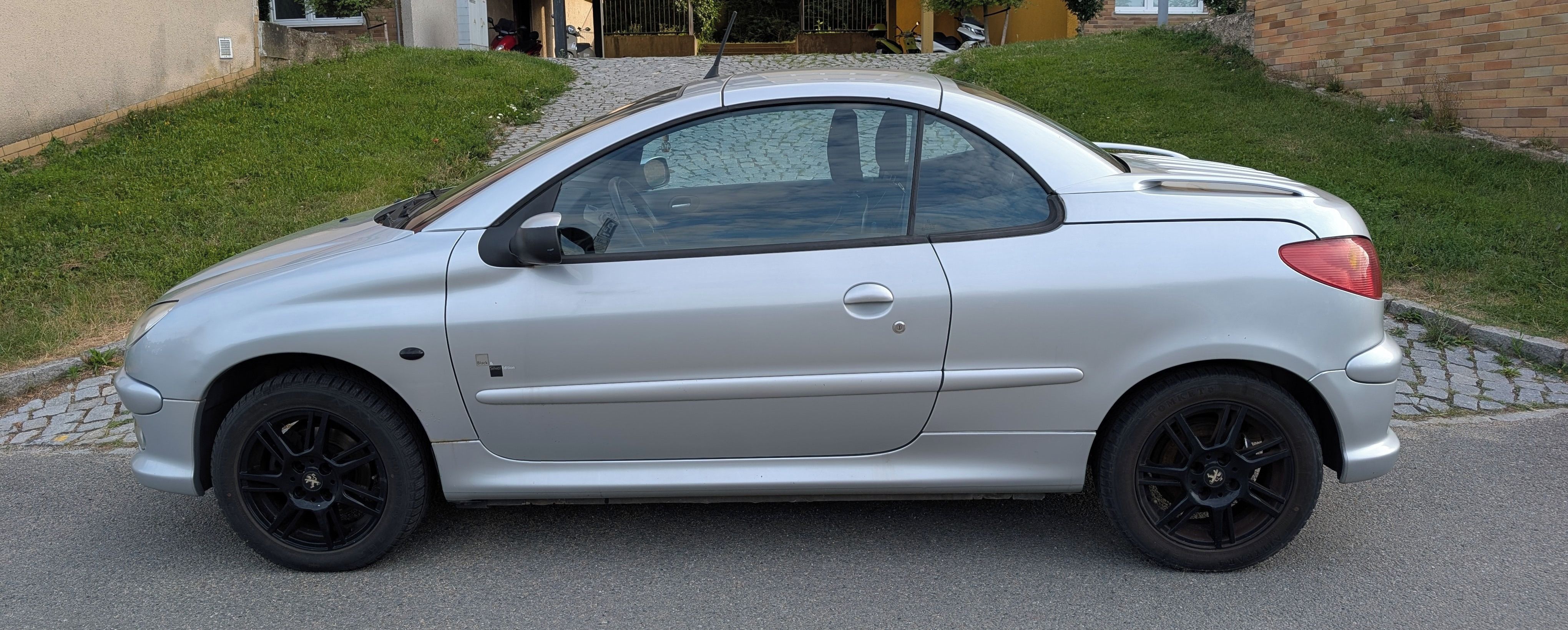 Peugeot 206, CC Black&Silver 1.6
