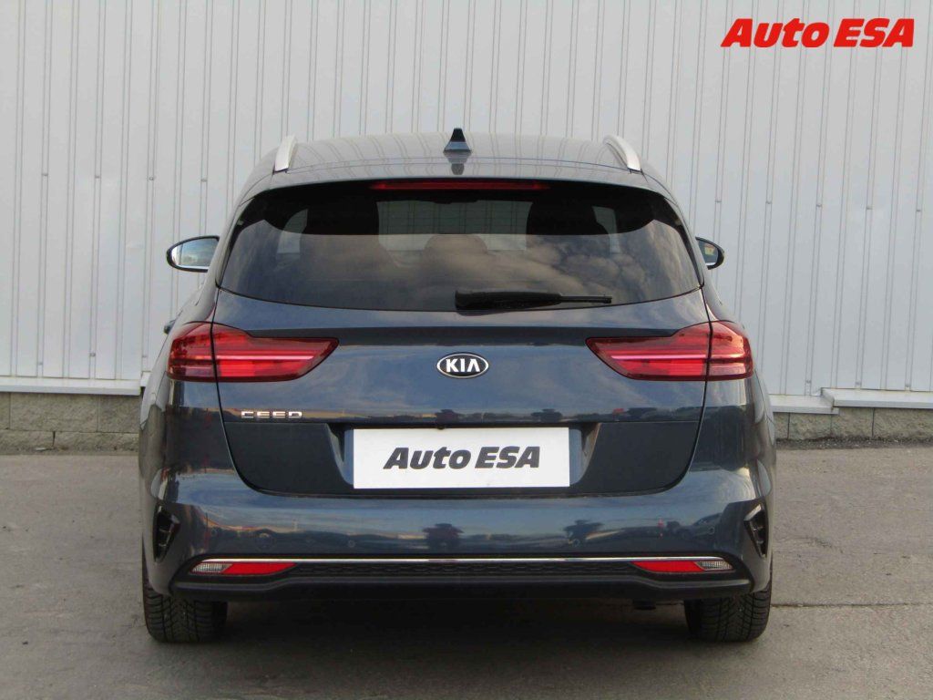 Kia Cee´d, 1.4 T-GDi,AT,STK7/28 - fotka 5