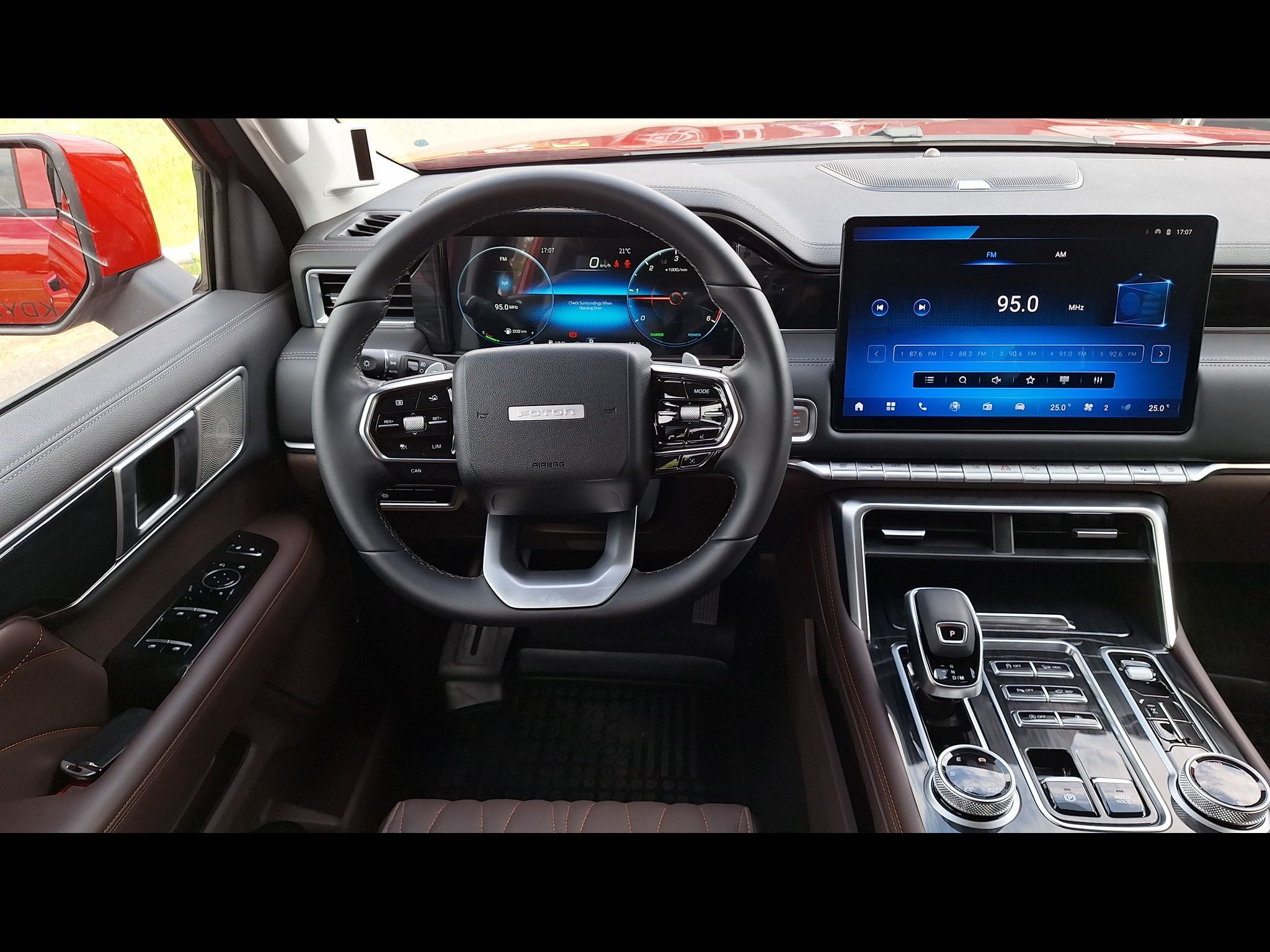 FOTON Tunland V7, 2.0 175k LUXURY 5 LET ZÁRUKA - fotka 2