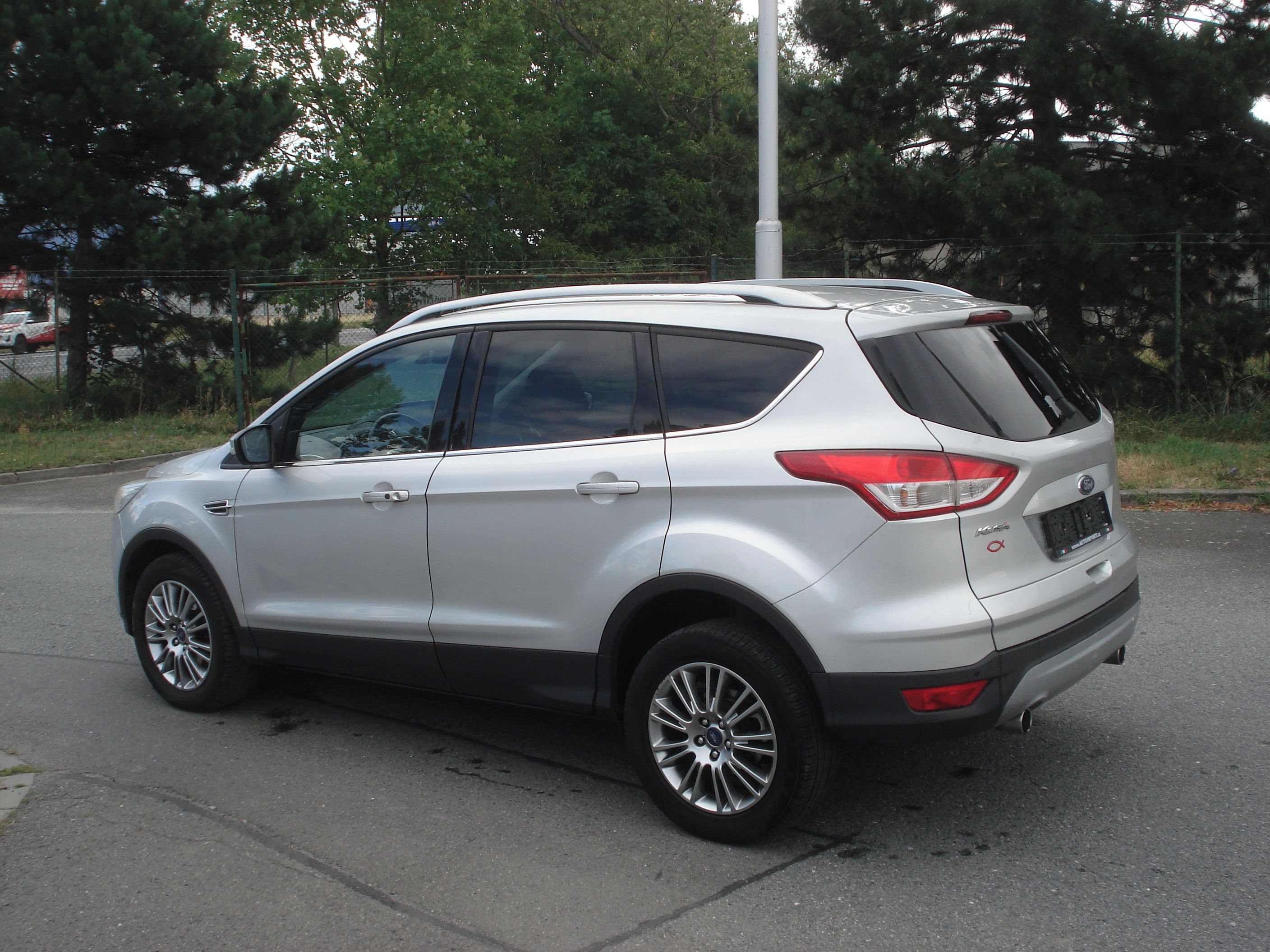 Ford Kuga, 2.0 TDCi NAVI AUT - fotka 4
