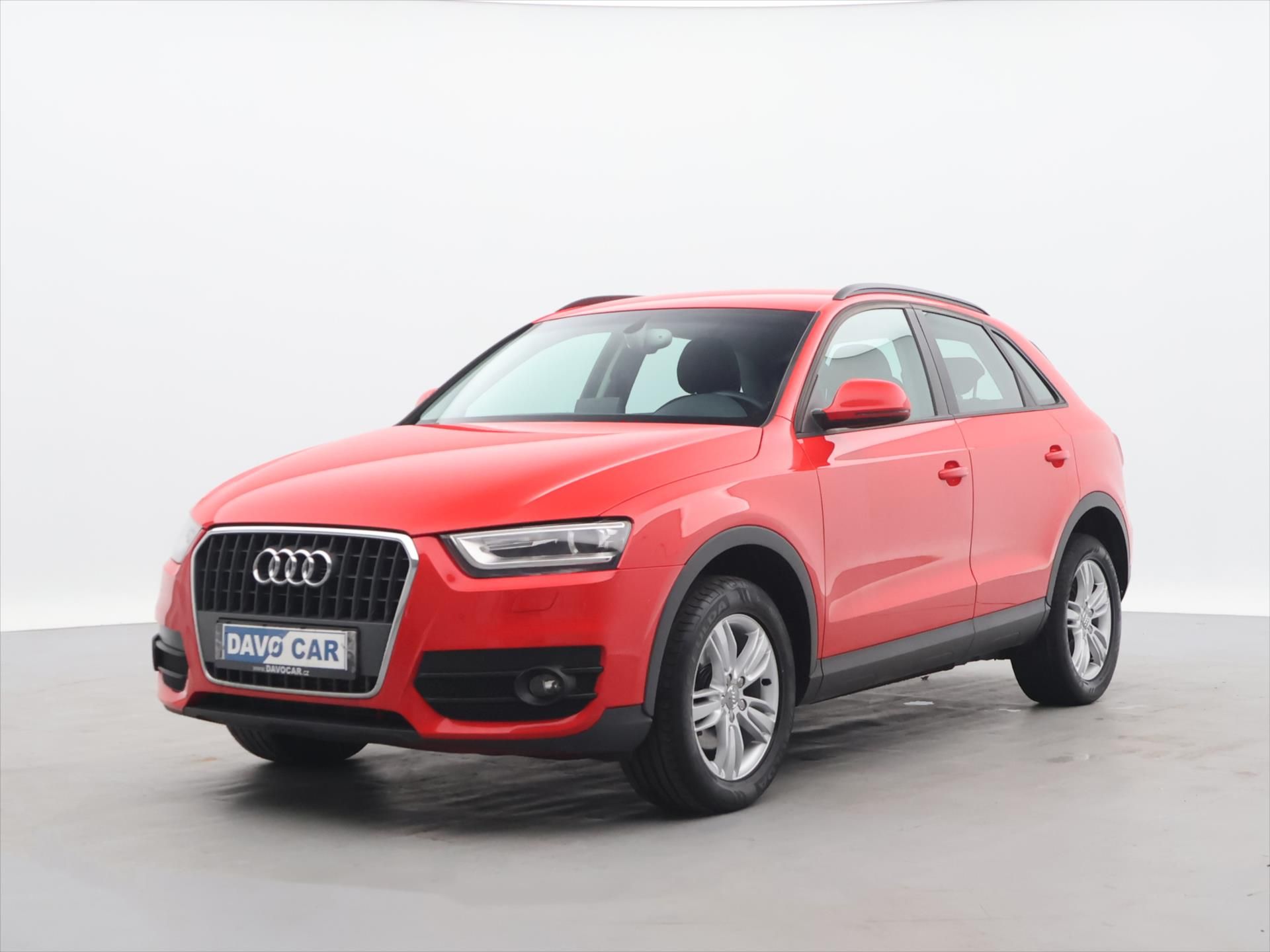 Audi Q3, 2,0 TDI 103kW Sport Xenon Navi - fotka 3