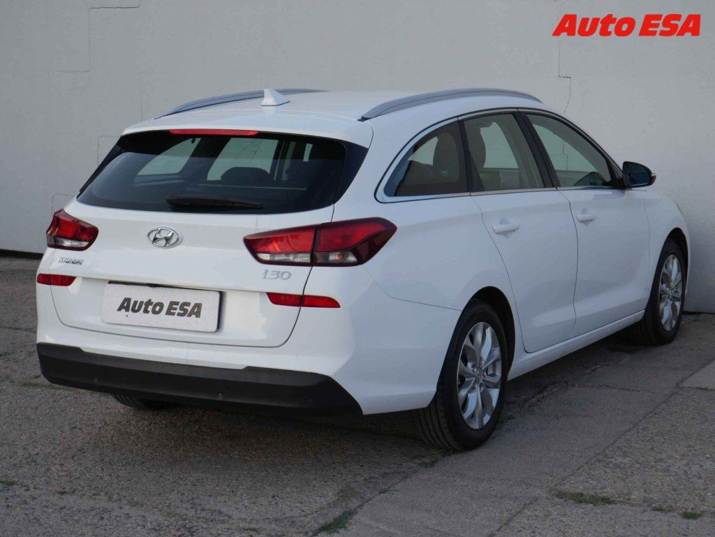 Hyundai i30, 1.6 CRDI,ČR - fotka 6