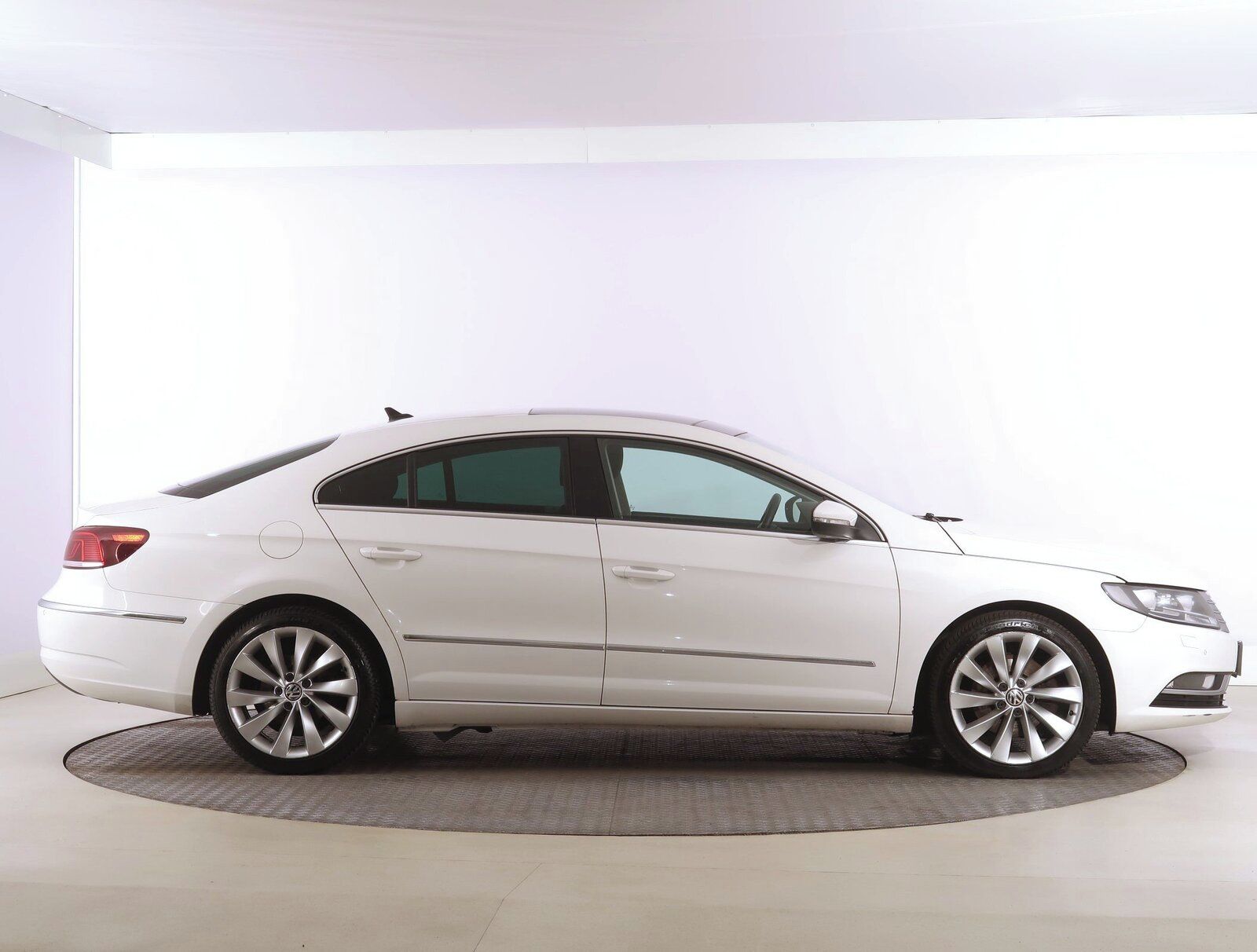 Volkswagen CC, 2.0 TDI, Serv.kniha, Xenony - fotka 6