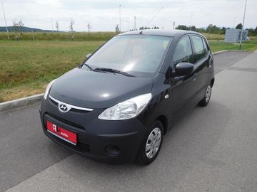 1.1i Style, 49 kW, Serviska