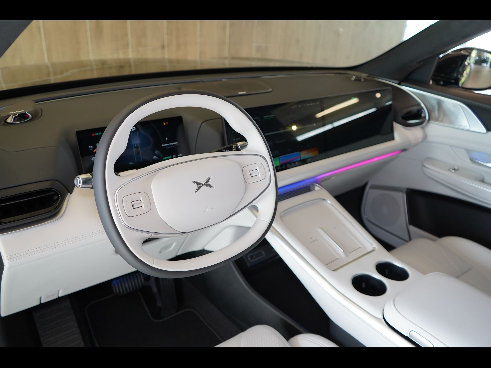 XPENG G9, AWD Performance - 575 HP !!! - fotka 3