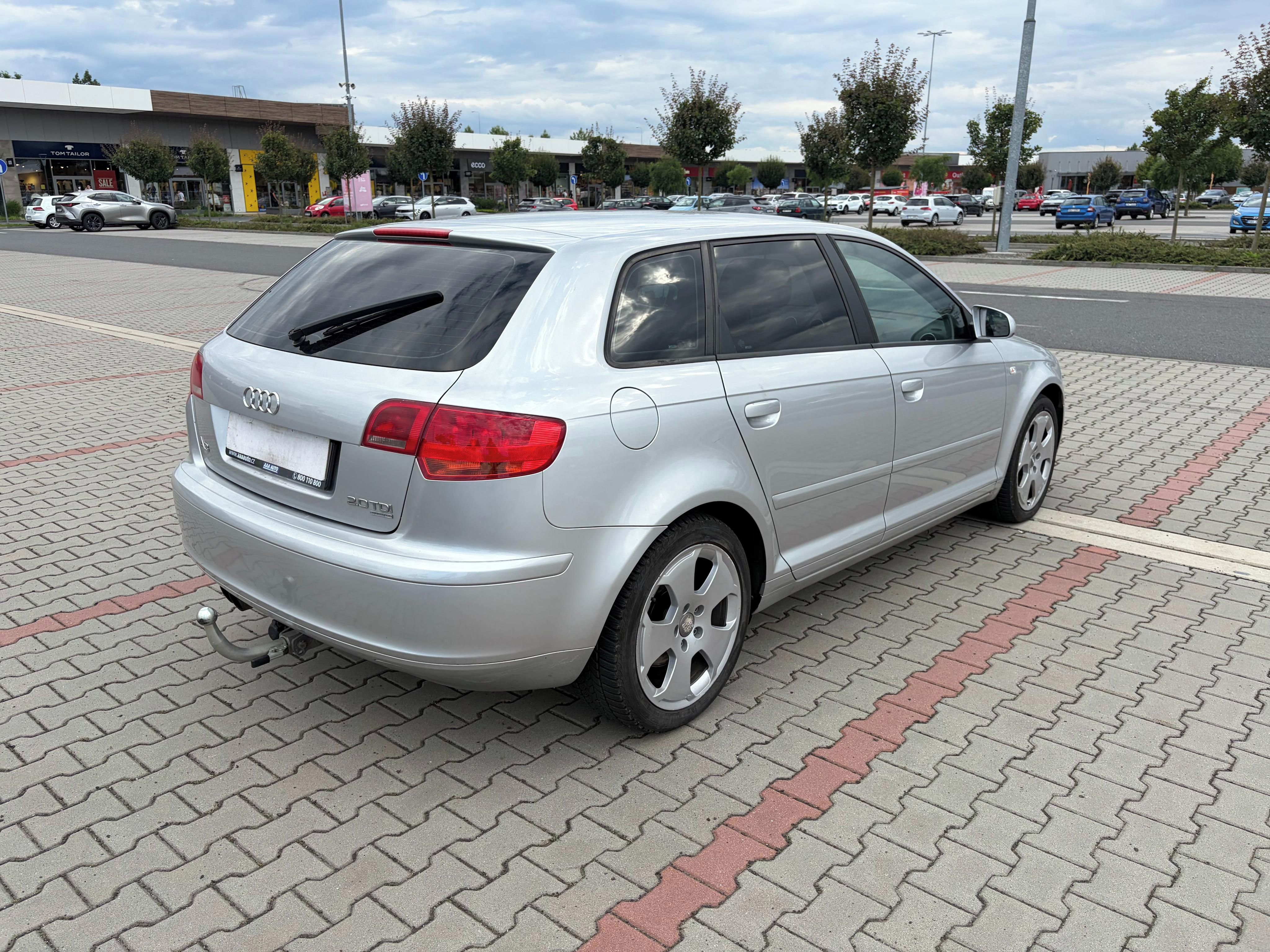 Audi A3, 2.0 TDi 125kw quattro 5 dveří - fotka 3