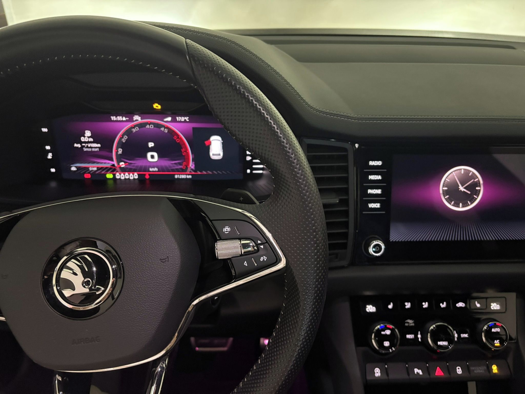 Škoda Kodiaq, Sportline, top stav - fotka 3