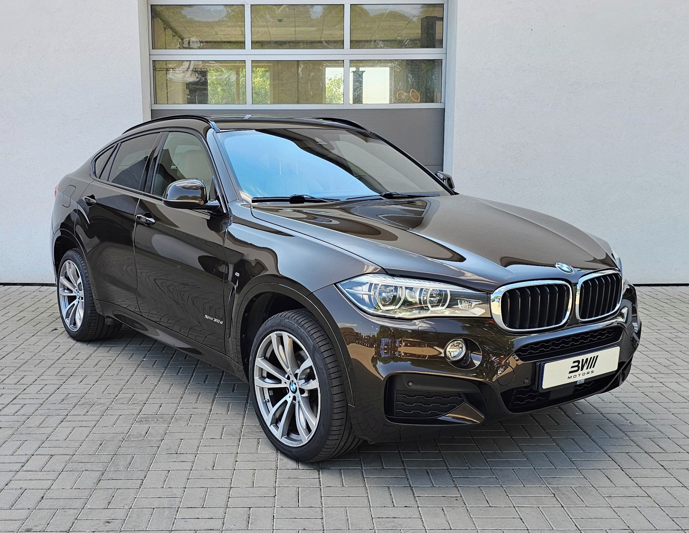 BMW X6, xDrive30d - fotka 3