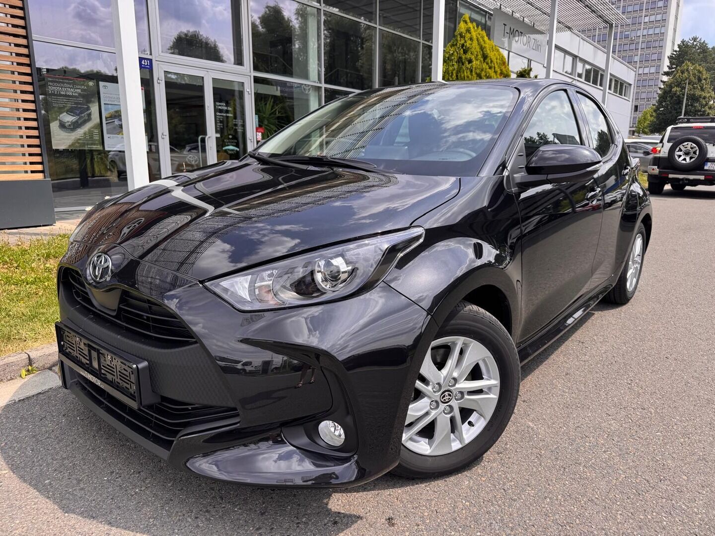 Toyota Yaris, 1.5 Comfort - fotka 4