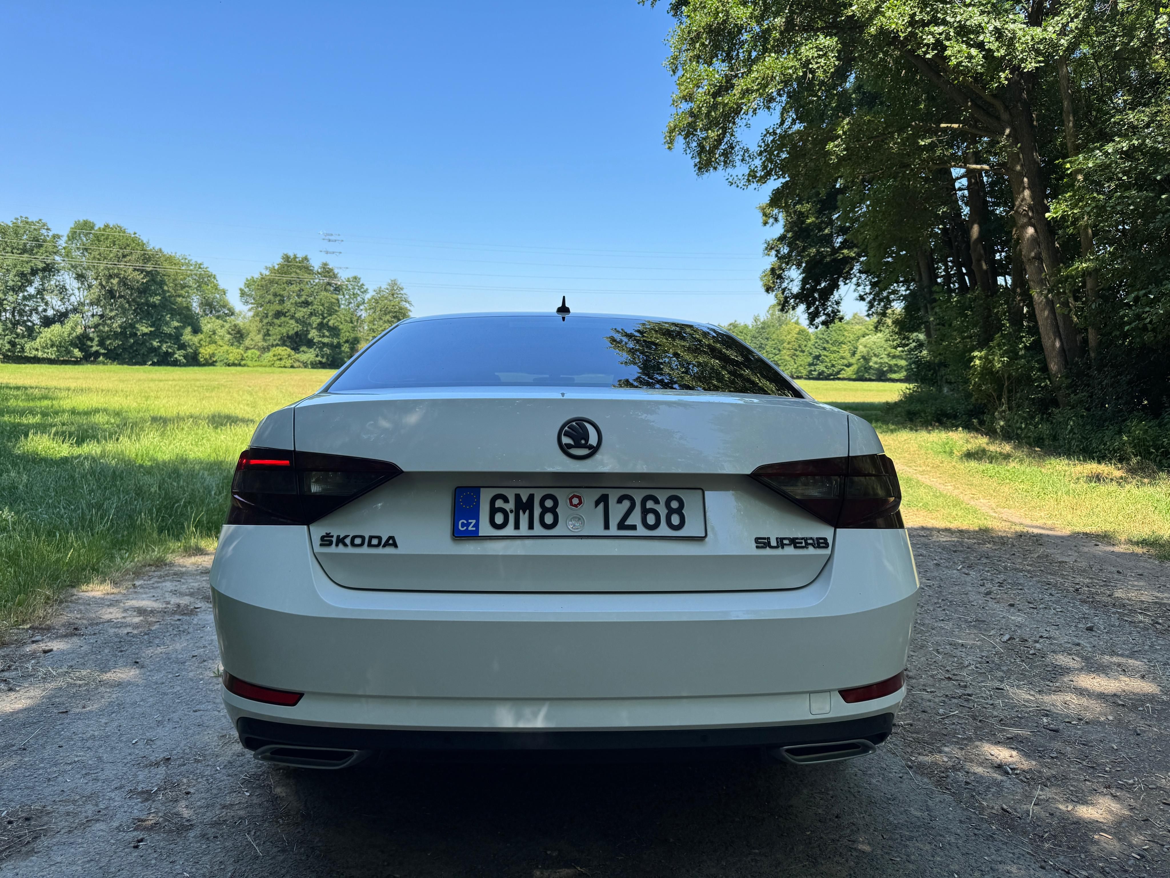 Škoda Superb, 2.0TDI 140kw, CANTON, Panorama - fotka 6