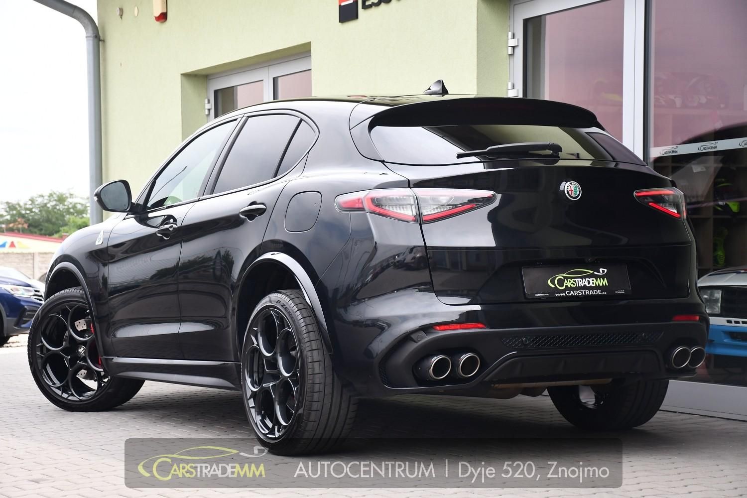 Alfa Romeo Stelvio, 2.9V6 Bi-T.382 kW QUADRIFOGLIO - fotka 3