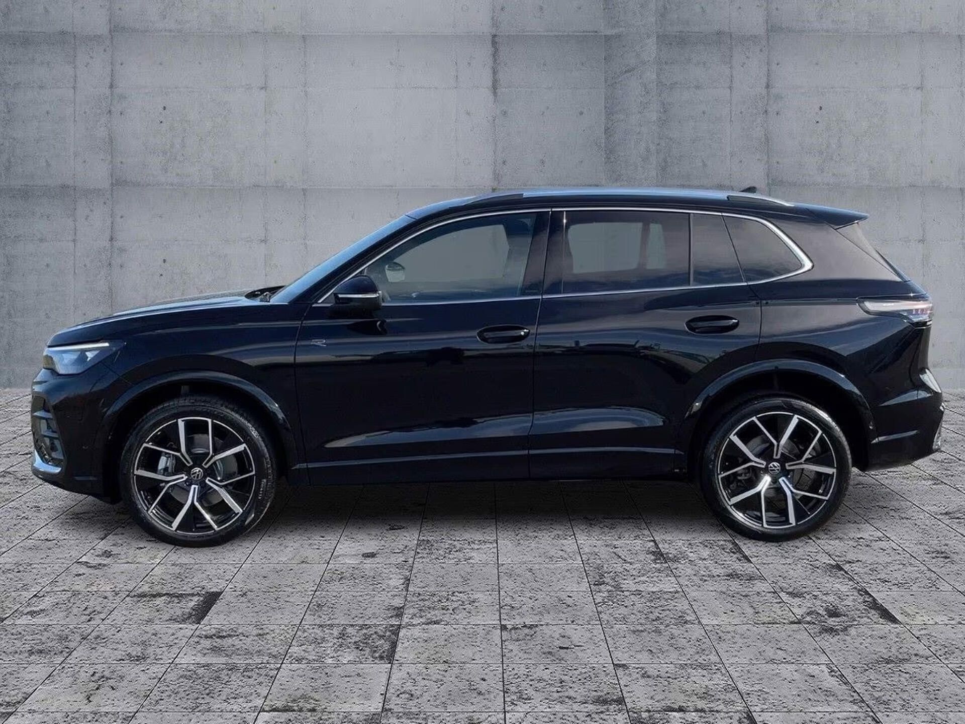 Volkswagen Tiguan, TDI 4M R-Line HuD 360 IQ Taž - fotka 3