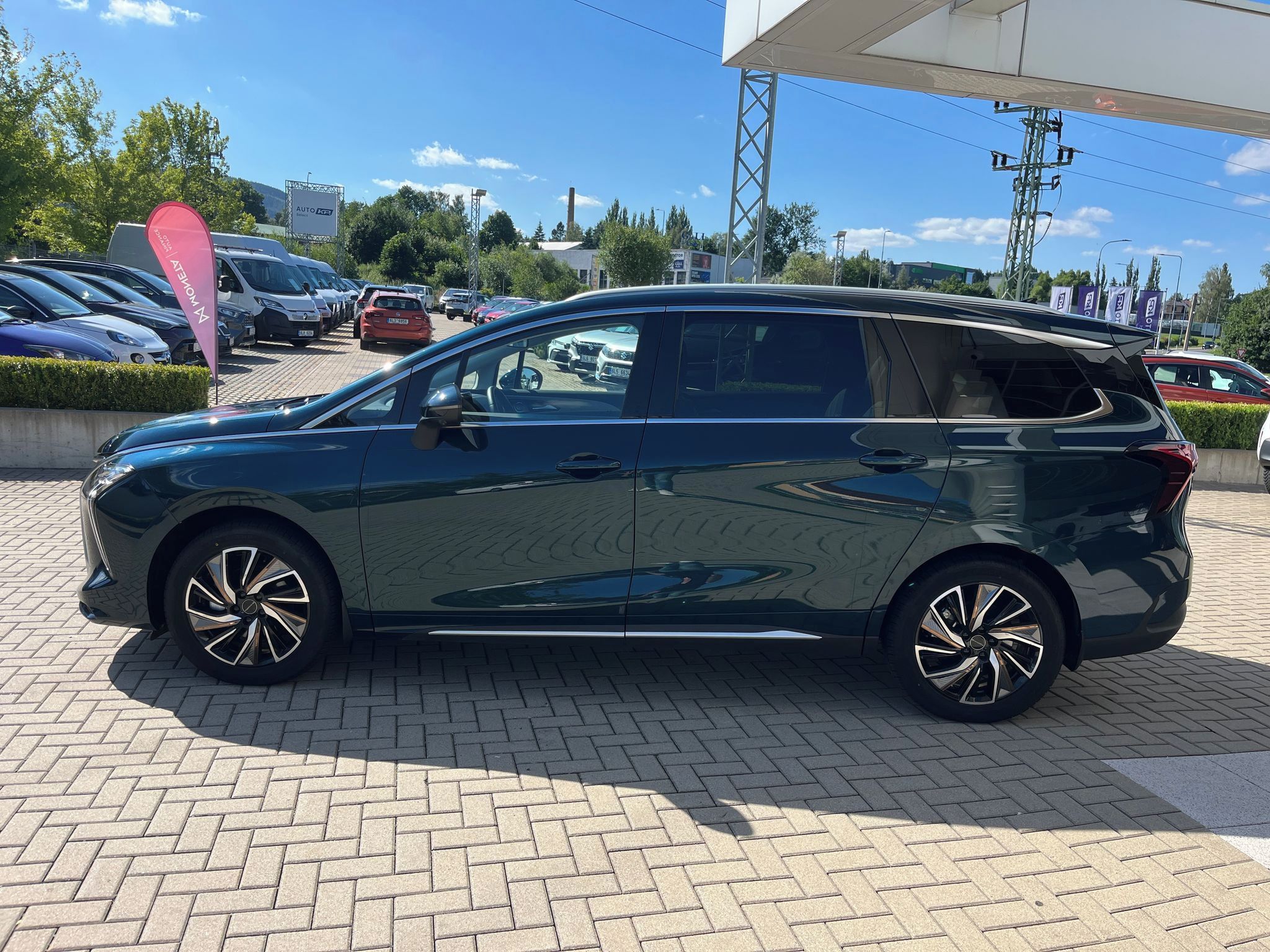 Dongfeng U-Tour, 1,5 Turbo 130kW Exclusive FR - fotka 3