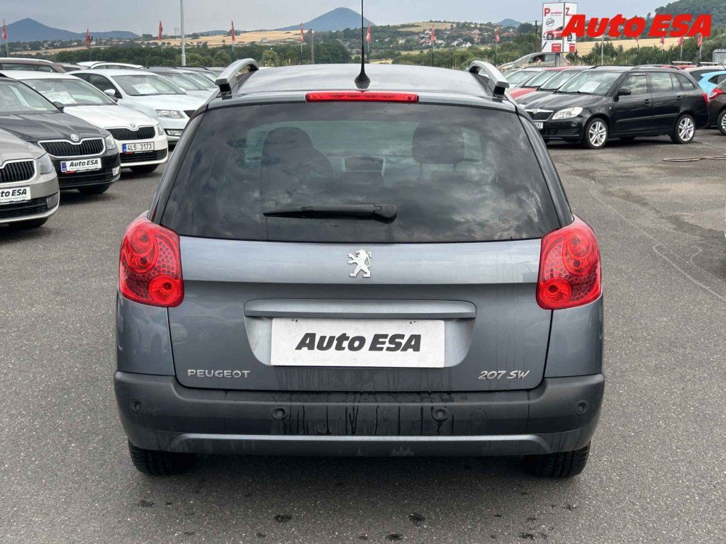 Peugeot 207, 1.4 16V - fotka 5