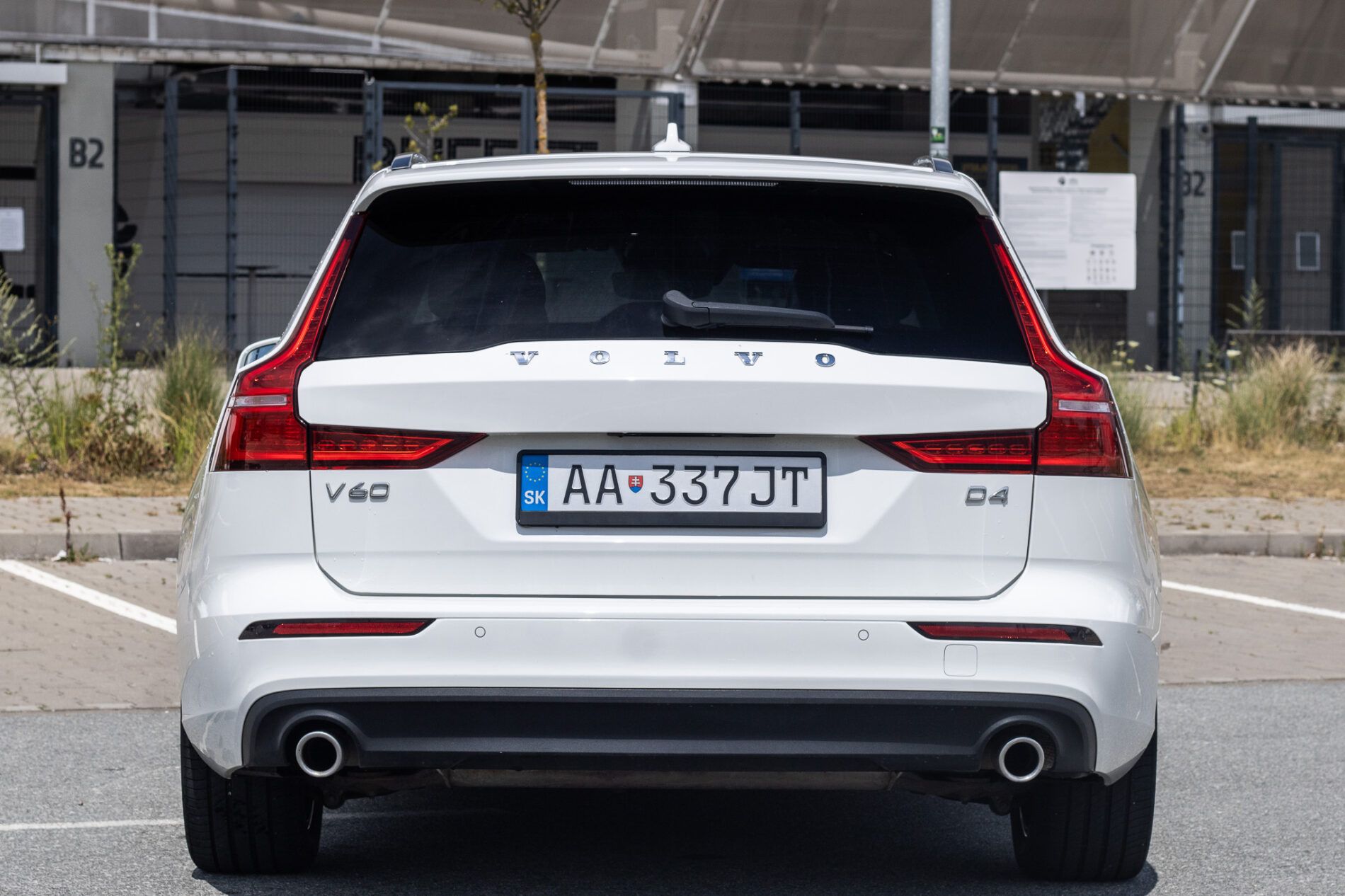 Volvo V60 - fotka 6