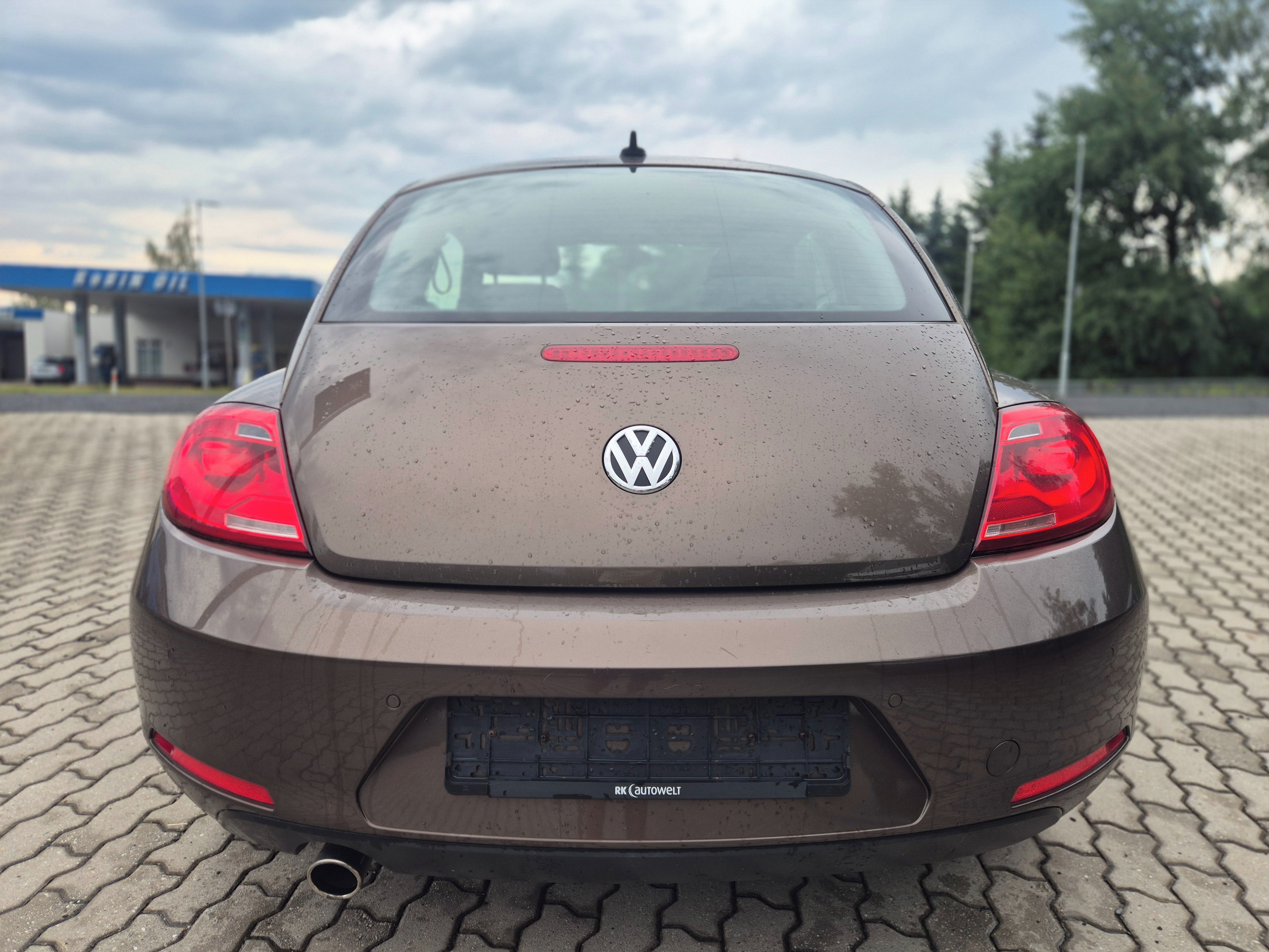 Volkswagen Beetle, DESIGN TOP VÝBAVA A STAV - fotka 5