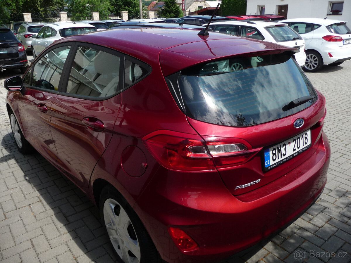 Ford Fiesta, 1.0i 62kw premium po 1.majit - fotka 6