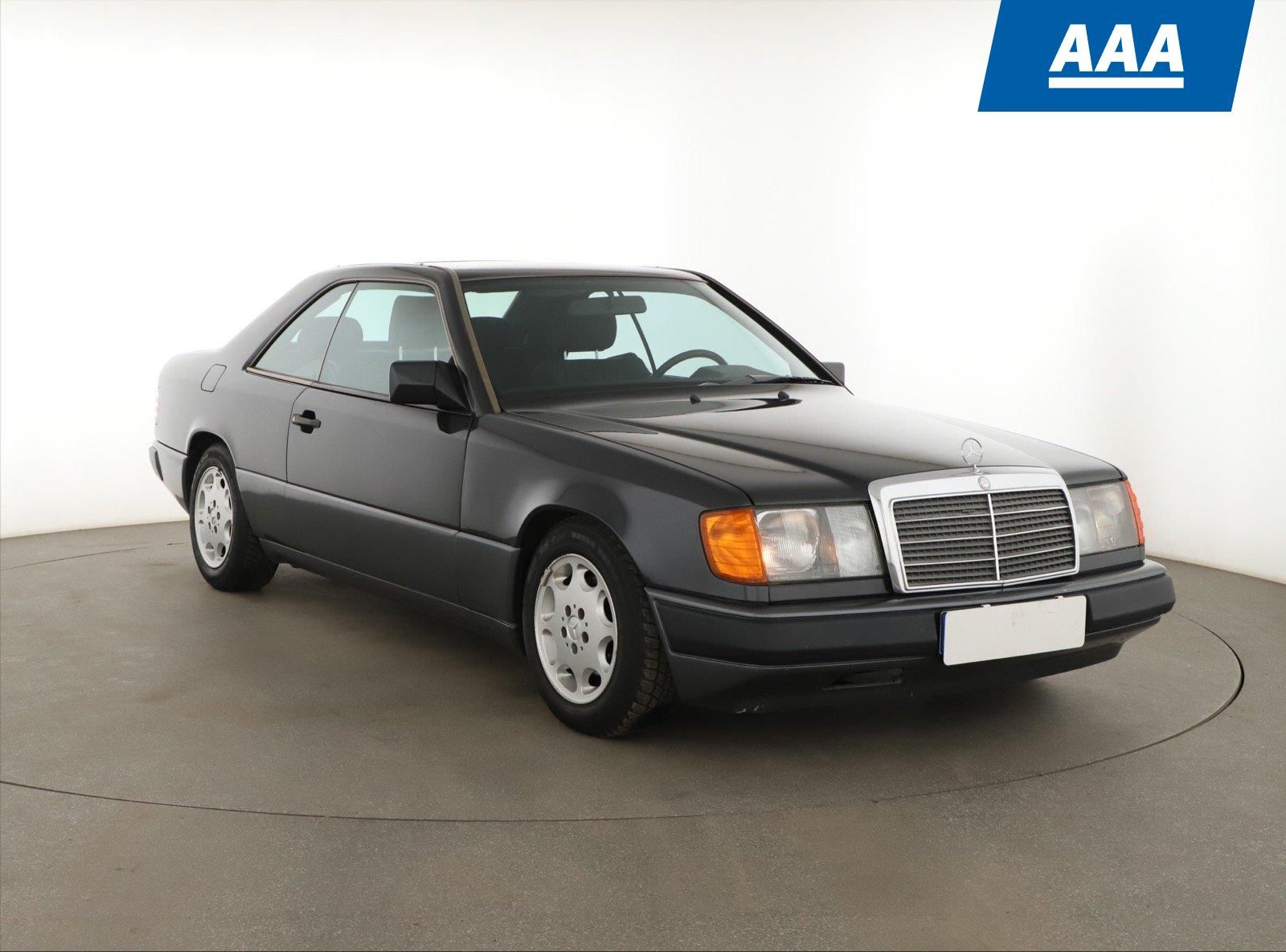 Mercedes-Benz Třídy E, 230 CE, Automat, ČR,1.maj