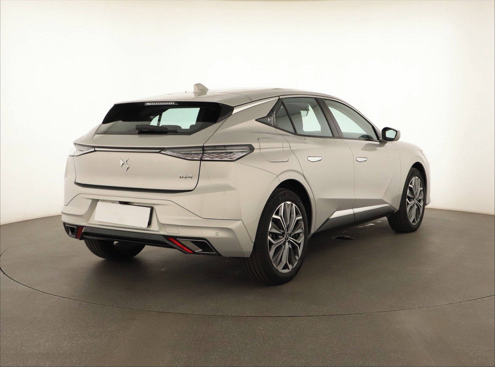 DS 4, 1.5 BlueHDi, Performance Line - fotka 5