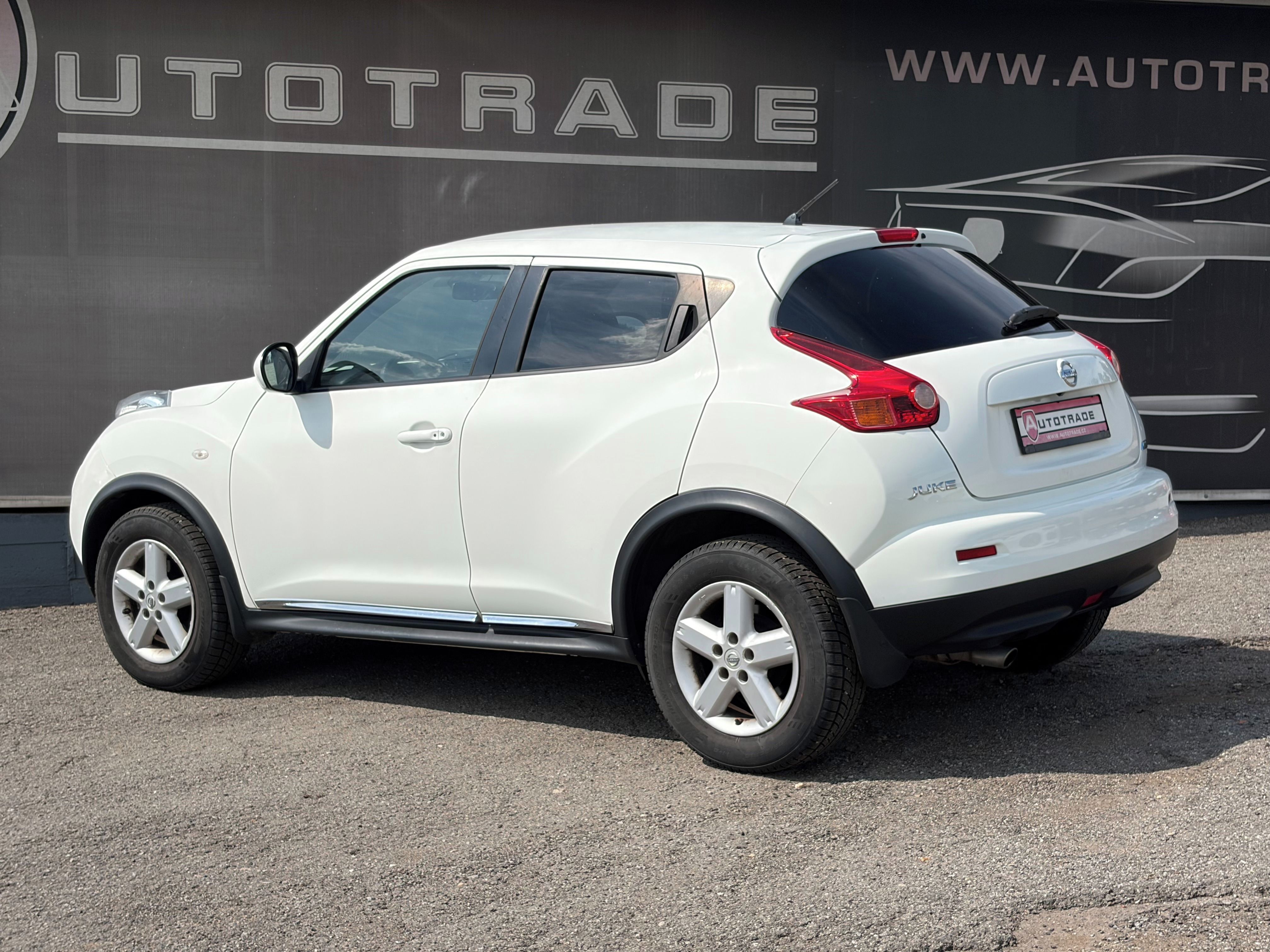 Nissan Juke, 1.5DCi 81kW, KLIMA, 2xkola - fotka 3