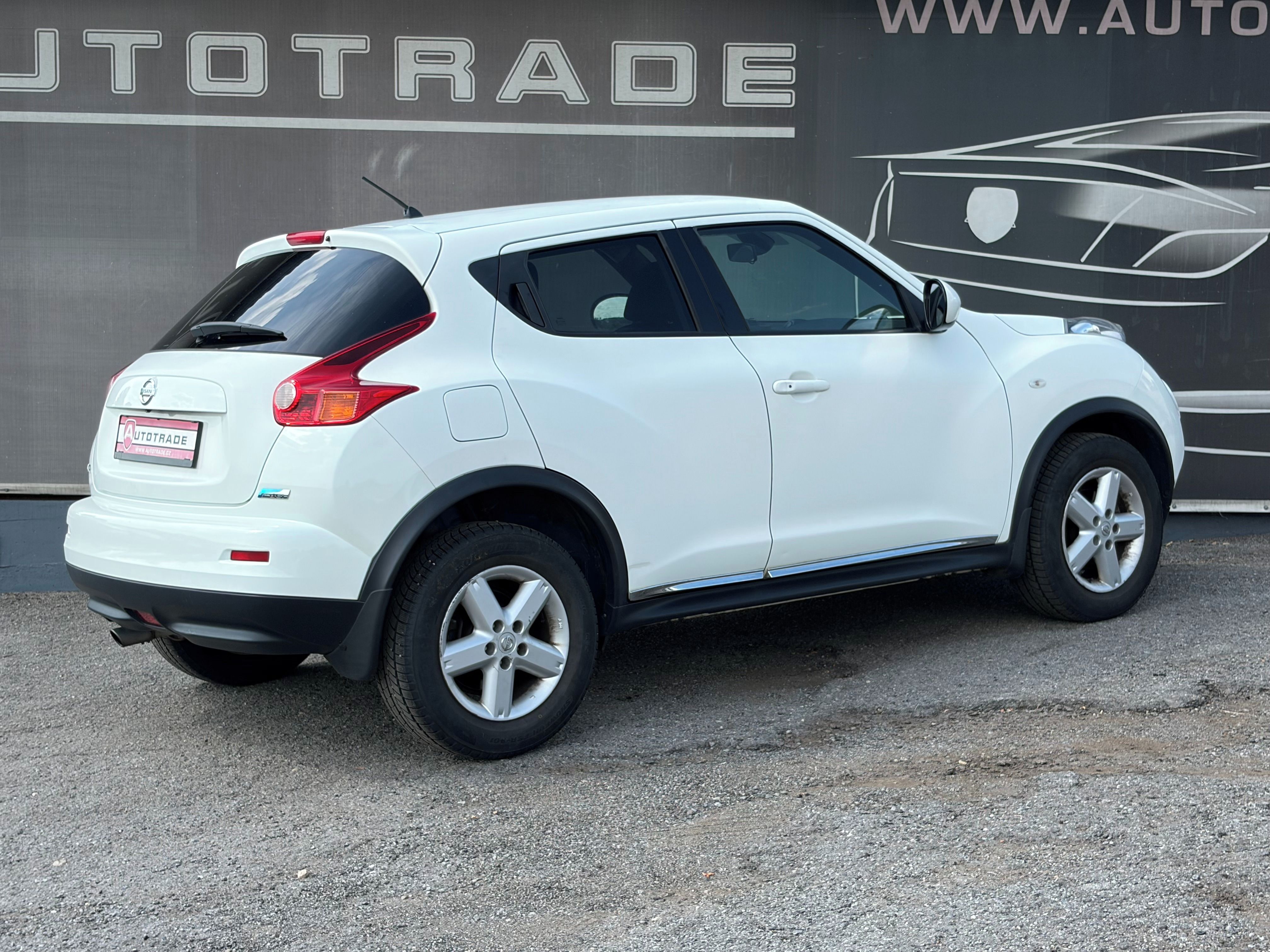 Nissan Juke, 1.5DCi 81kW, KLIMA, 2xkola - fotka 4
