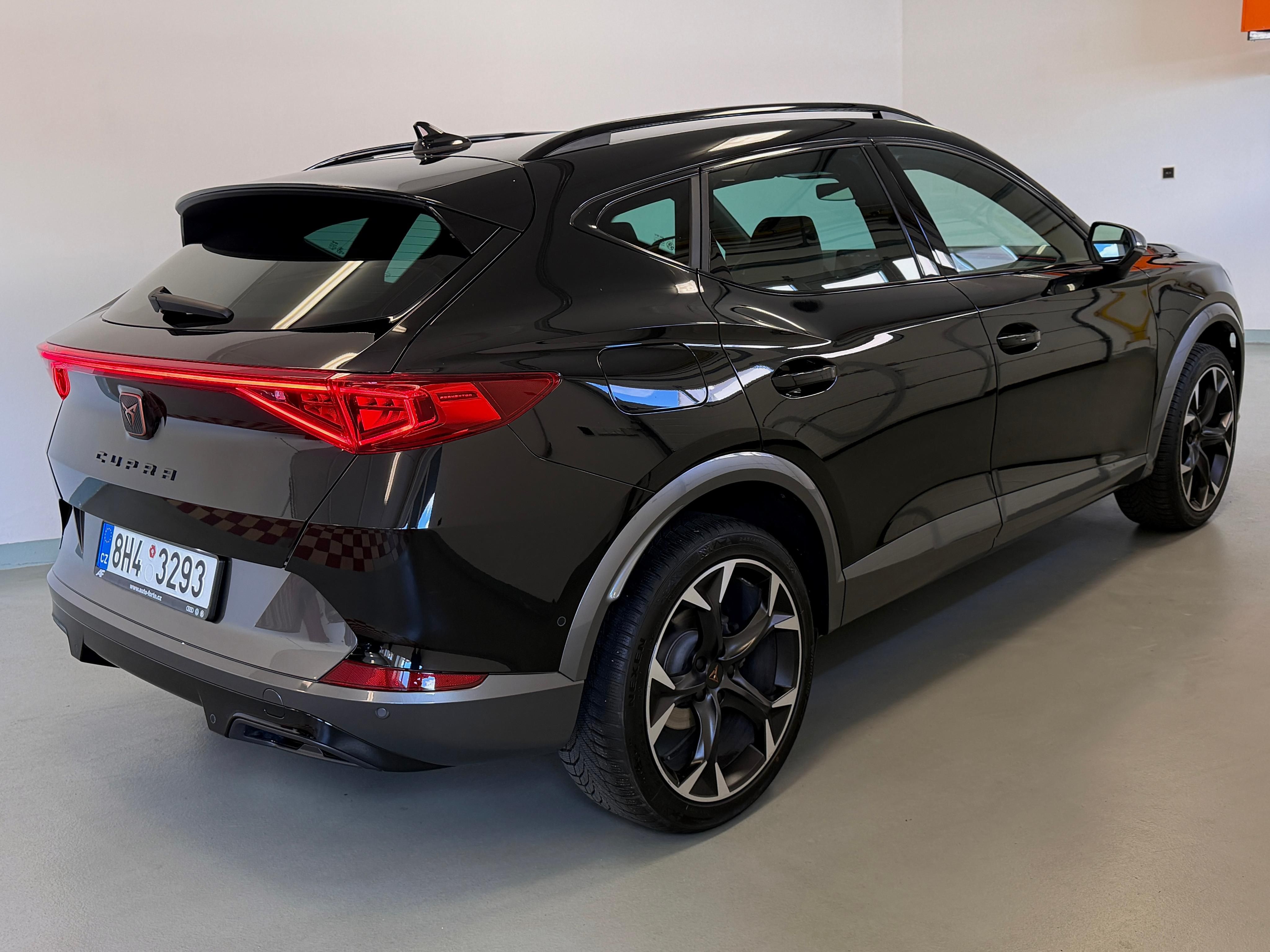 Cupra Formentor, 2,0 TSI DSG 140KW 4x4 čr.1 Maj - fotka 6