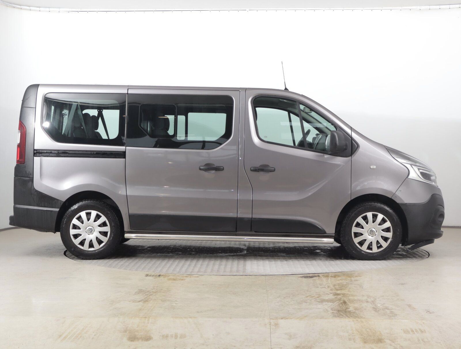 Renault Trafic, 2.0 dCi, Bus, 9Míst, Klima - fotka 6