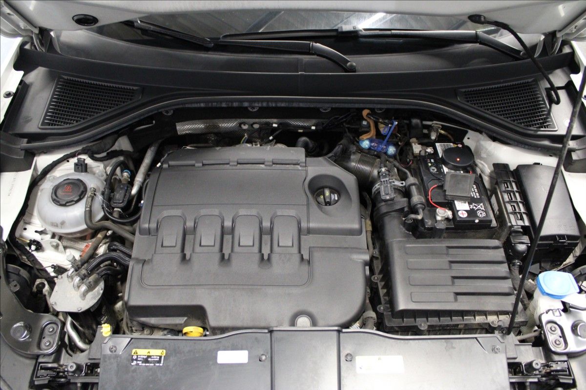 Volkswagen T-Roc, 1,6 TDI 1. Majitel CZ TOP - fotka 6