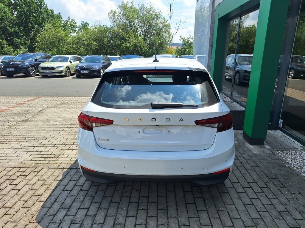 Škoda Fabia, Classic 1,0TSI 70kW - fotka 6
