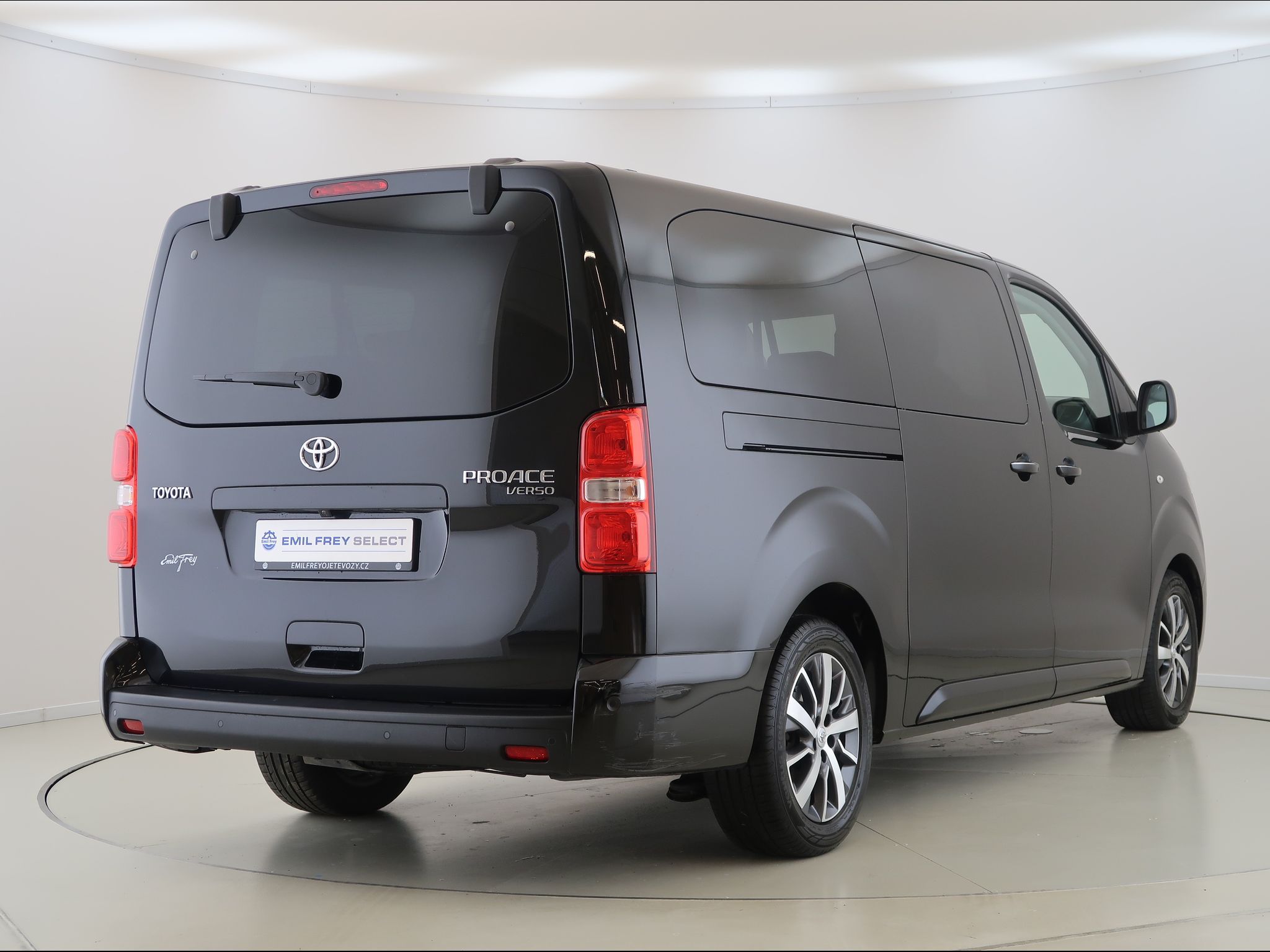 Toyota Proace, 2.0,D-4D,130KW,L2,Family,CZ,1M - fotka 5