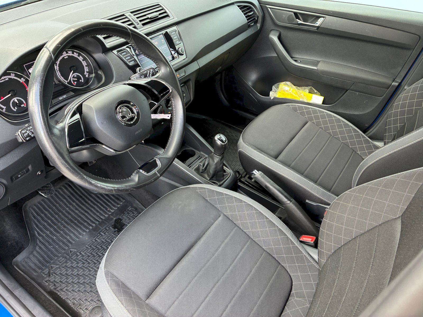 Škoda Fabia, Combi 1,0 TSI / 70 kW Ambition - fotka 5