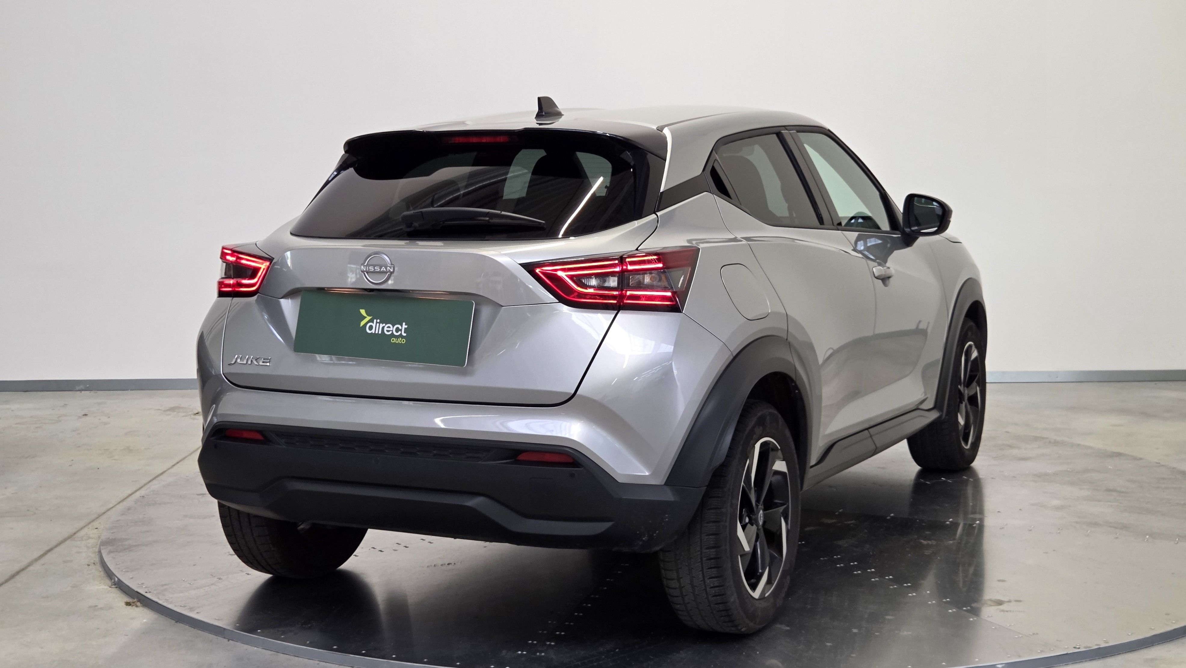 Nissan Juke, 1.0 DIG-T 84 kW N-Connecta - fotka 4