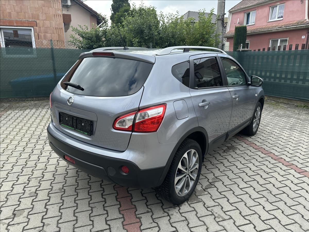 Nissan Qashqai, 2,0 4x4 AUTOMAT TEKNA - fotka 3
