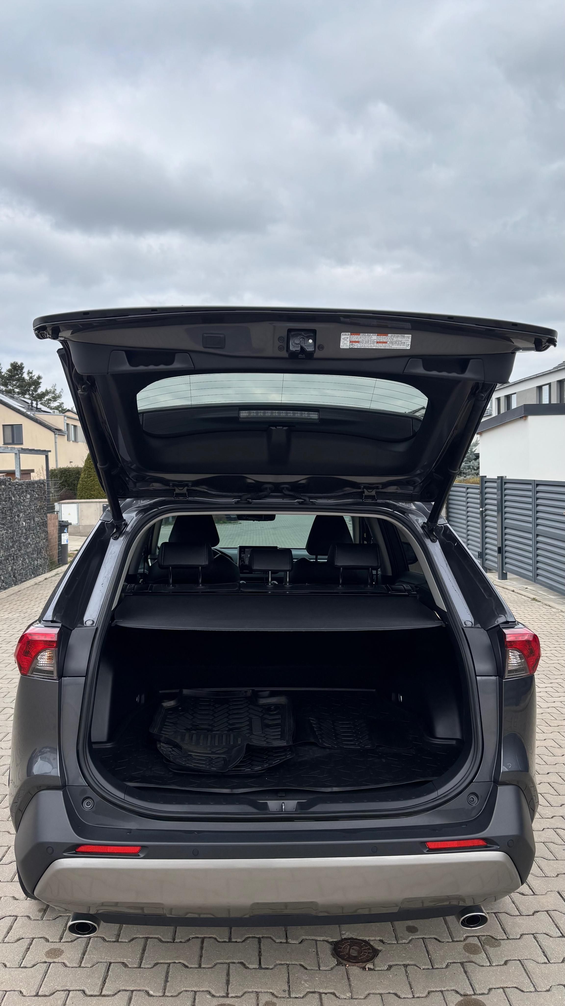 Toyota Rav4, 2.5 hybrid - fotka 5
