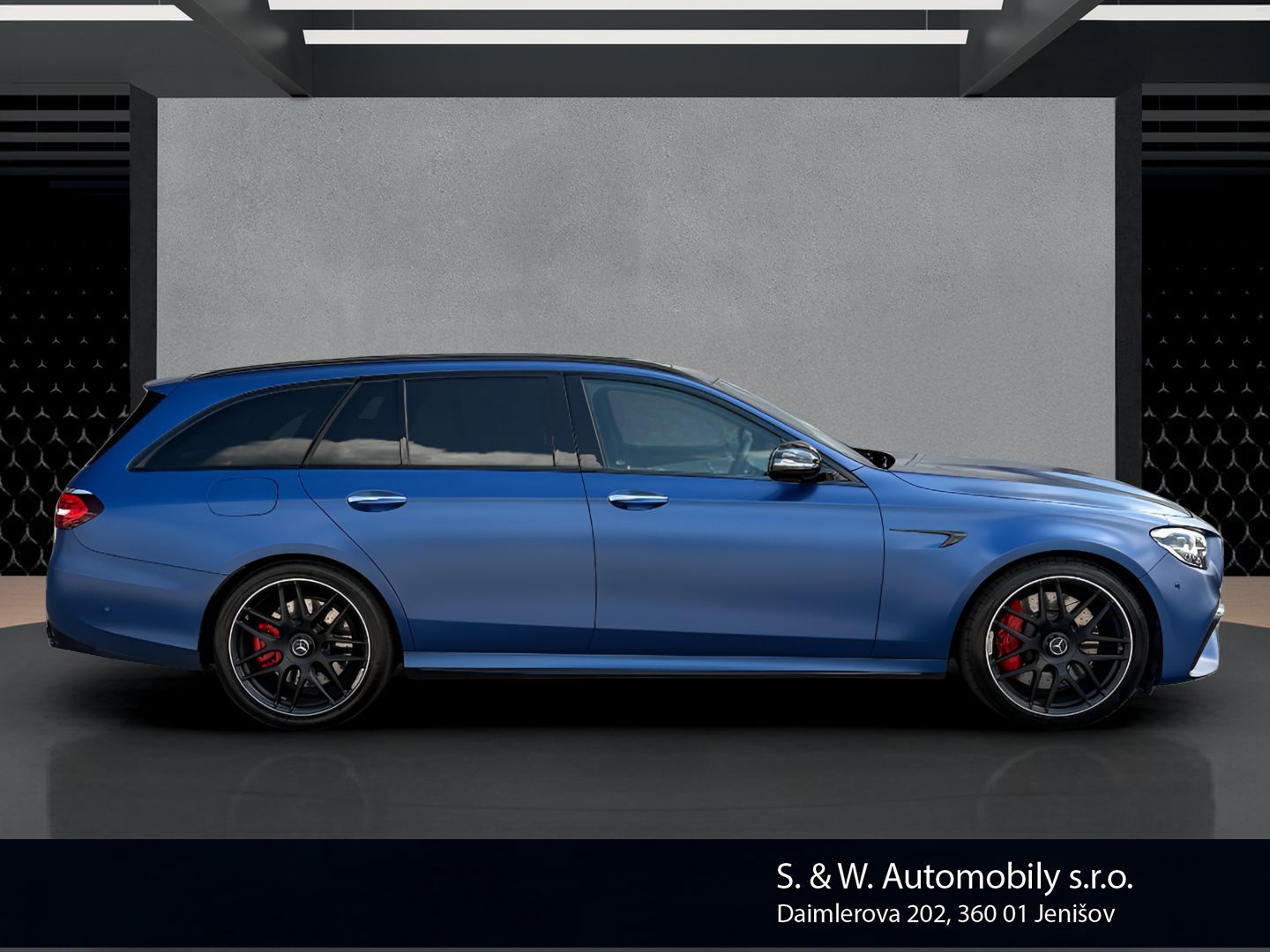 Mercedes-Benz Třídy E, 63 S AMG - fotka 4