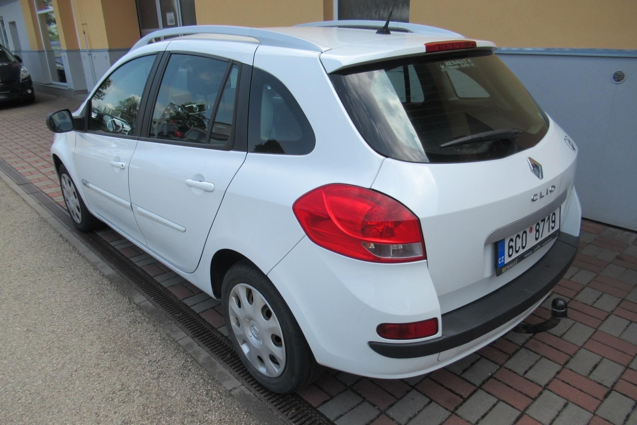 Renault Clio, 1.2i KLIMA TAŽNÉ - fotka 4